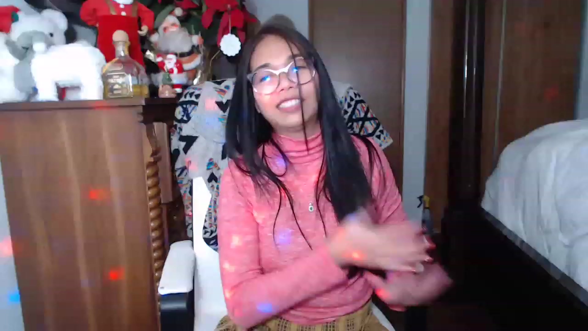 Gallery image thumbnail from Littlekai2023's myfreecams stream on, 01/03/2023, 05:28 image 1 of 20