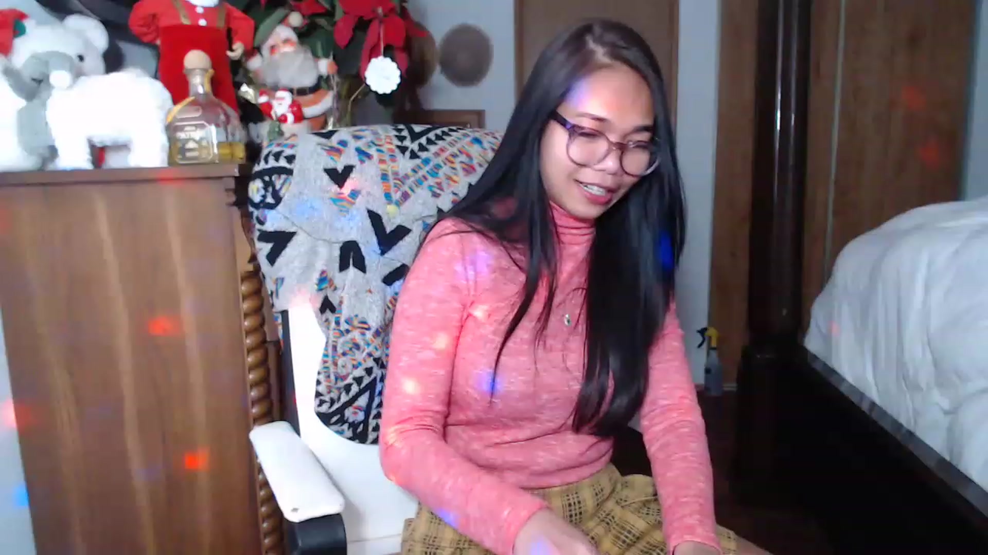 Gallery image thumbnail from Littlekai2023's myfreecams stream on, 01/03/2023, 05:28 image 4 of 20