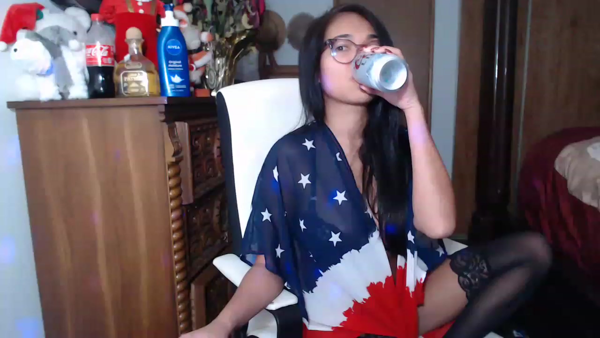 Gallery image thumbnail from Littlekai2023's myfreecams stream on, 01/09/2023, 02:55 image 18 of 20