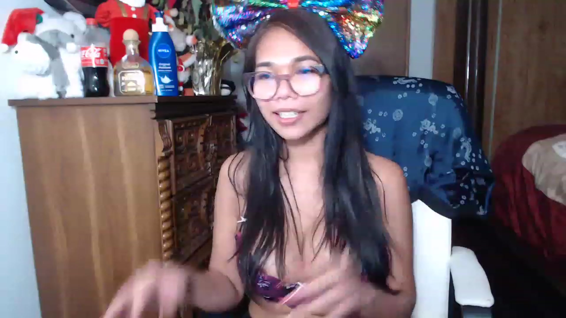 Gallery image thumbnail from Littlekai2023's myfreecams stream on, 01/09/2023, 06:38 image 8 of 20