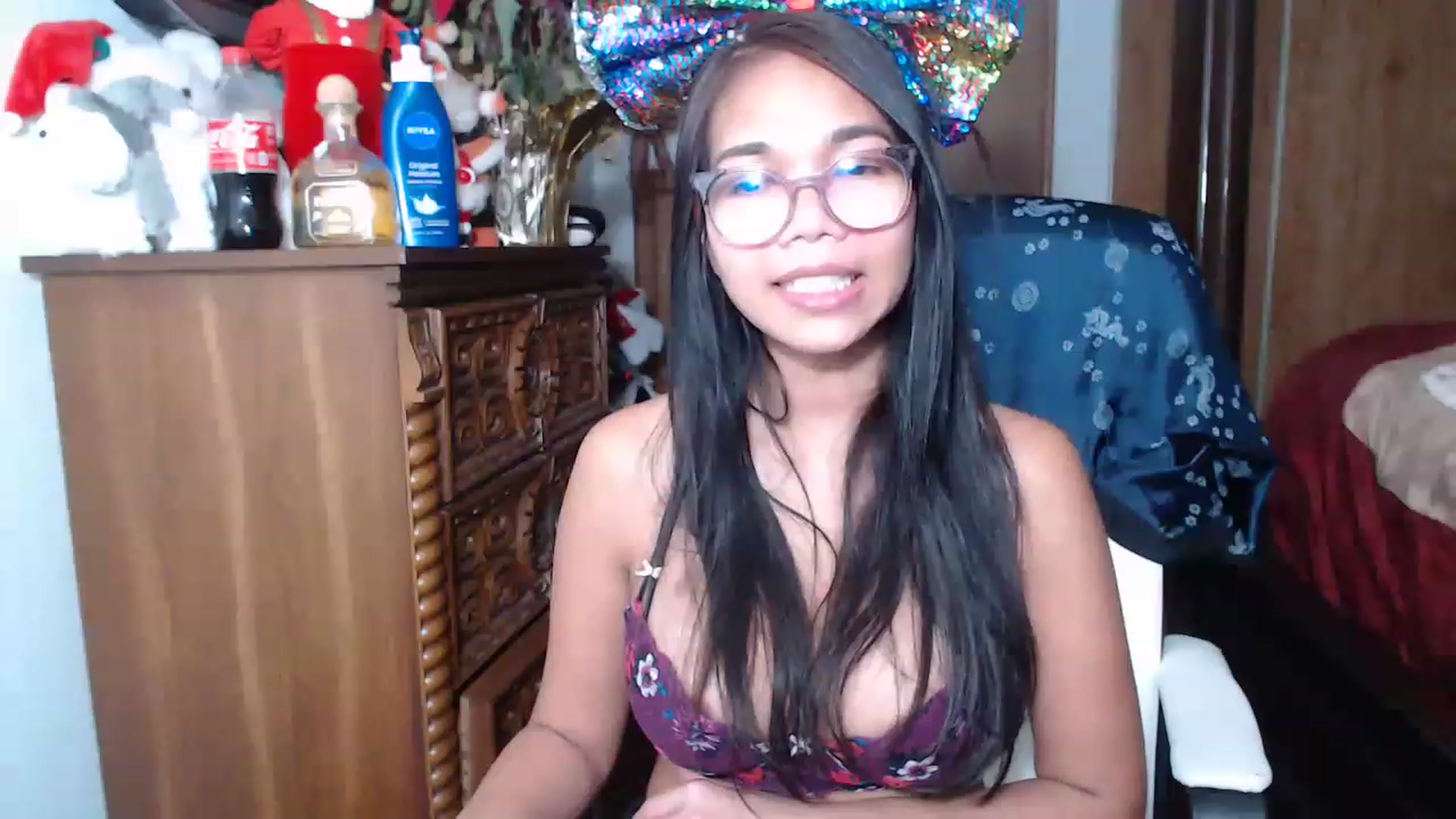 Gallery image thumbnail from Littlekai2023's myfreecams stream on, 01/09/2023, 06:38 image 12 of 20