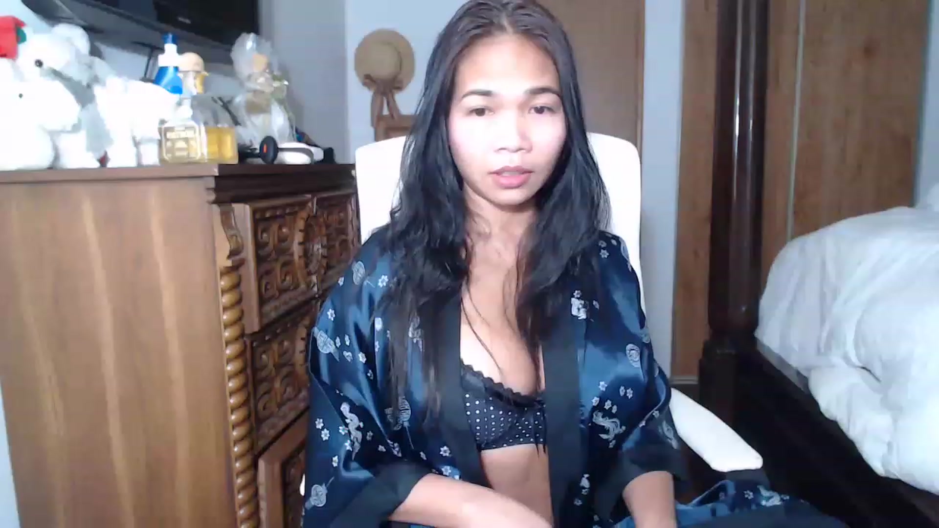 Gallery image thumbnail from Littlekai2023's myfreecams stream on, 01/13/2023, 11:17 image 3 of 20