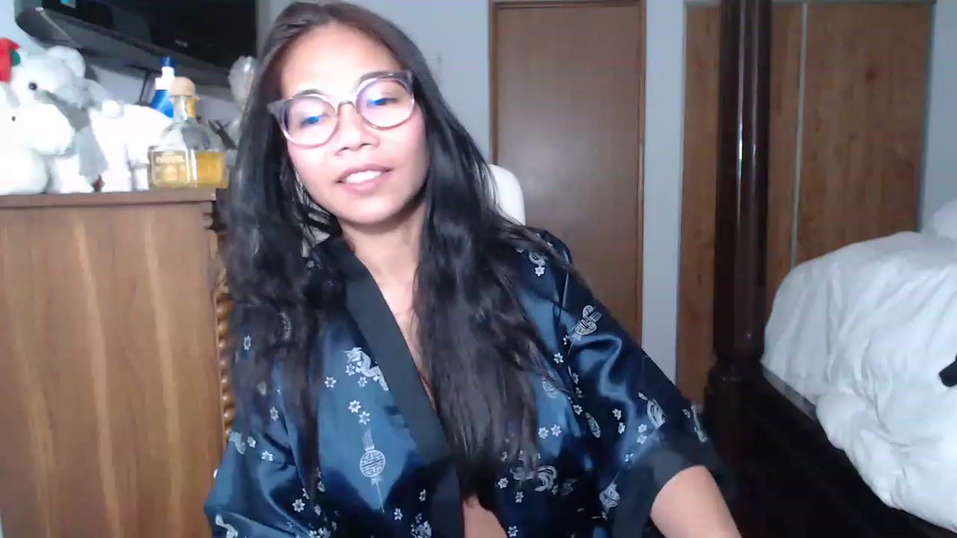 Gallery image thumbnail from Littlekai2023's myfreecams stream on, 01/13/2023, 13:49 image 15 of 20