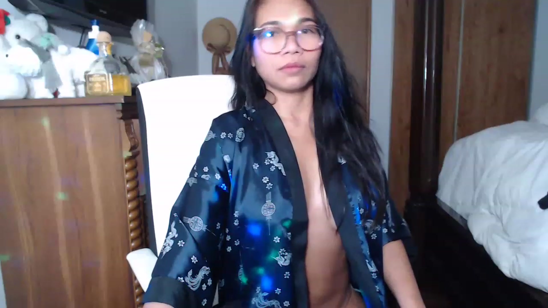 Gallery image thumbnail from Littlekai2023's myfreecams stream on, 01/13/2023, 13:49 image 13 of 20