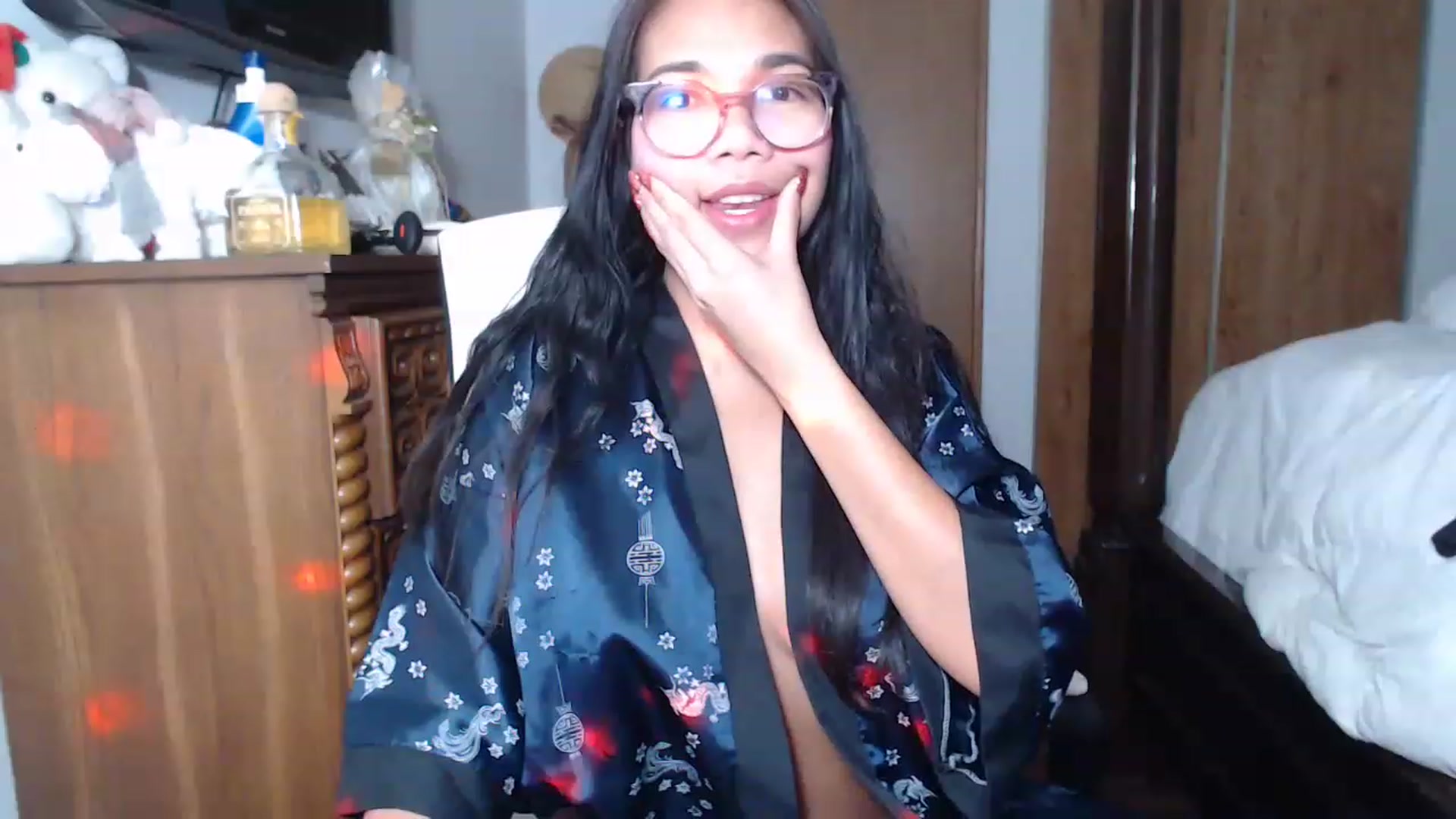 Gallery image thumbnail from Littlekai2023's myfreecams stream on, 01/13/2023, 13:49 image 4 of 20