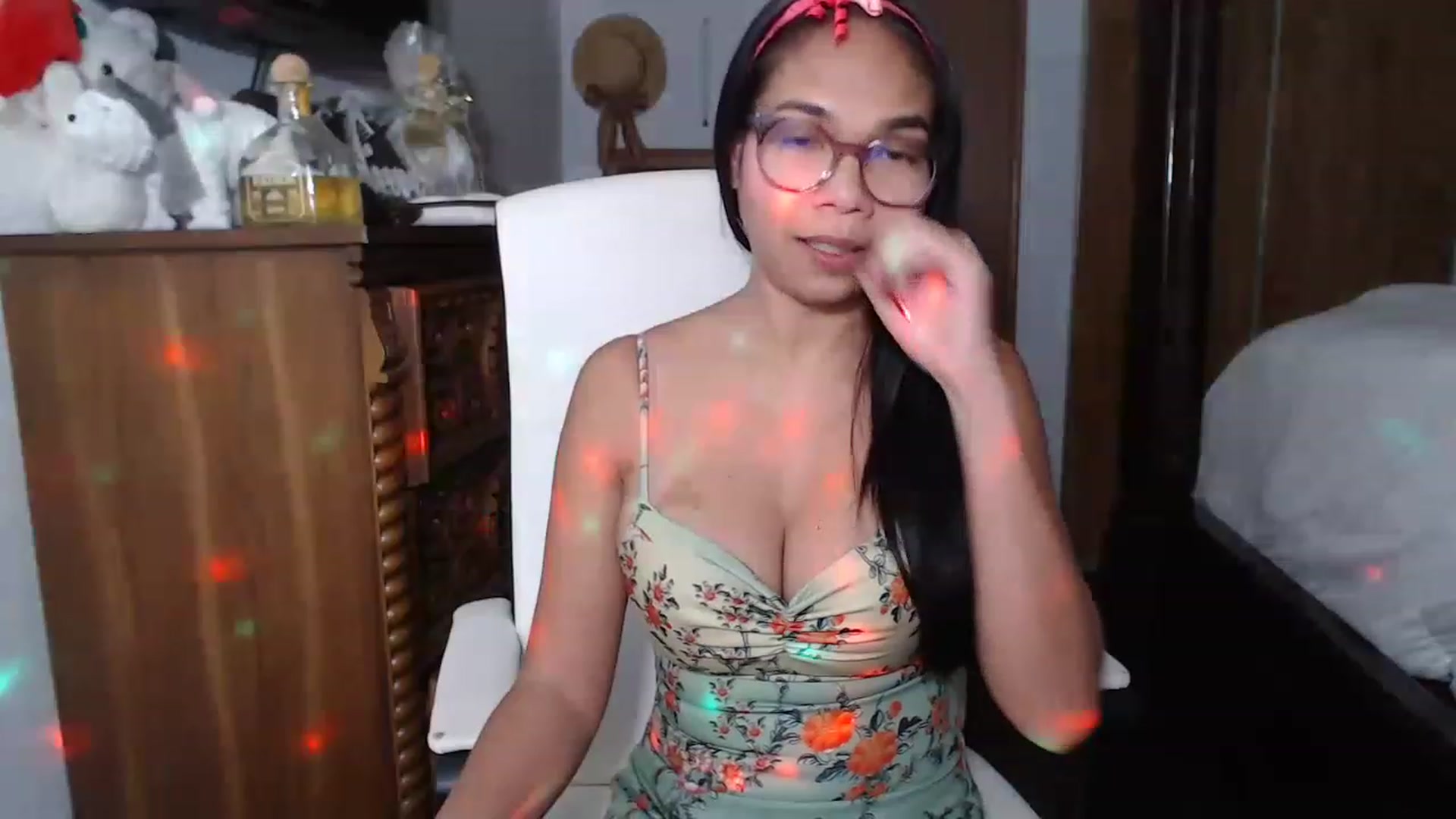 Gallery image thumbnail from Littlekai2023's myfreecams stream on, 01/17/2023, 03:36 image 5 of 20