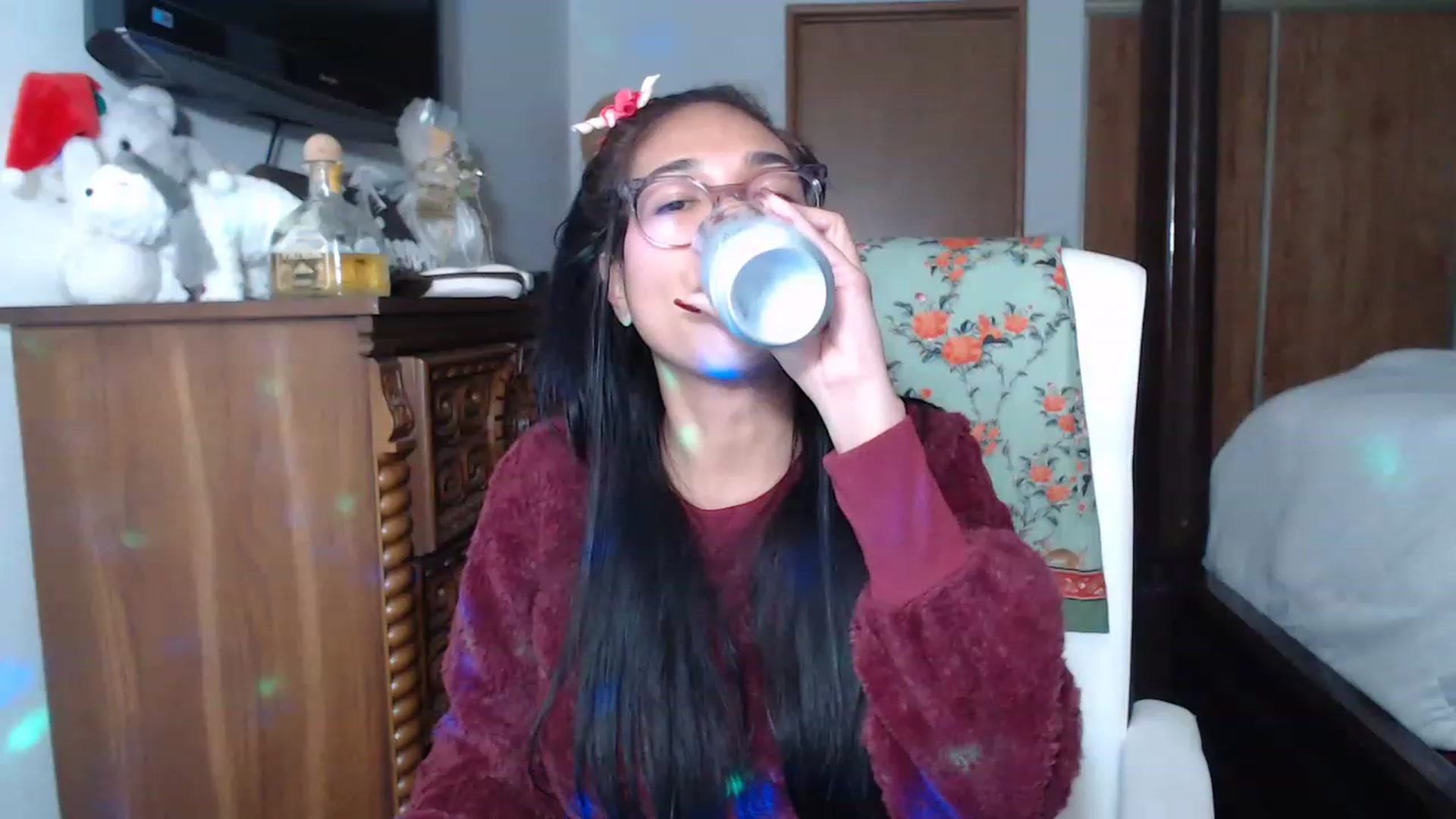 Gallery image thumbnail from Littlekai2023's myfreecams stream on, 01/17/2023, 05:06 image 16 of 20