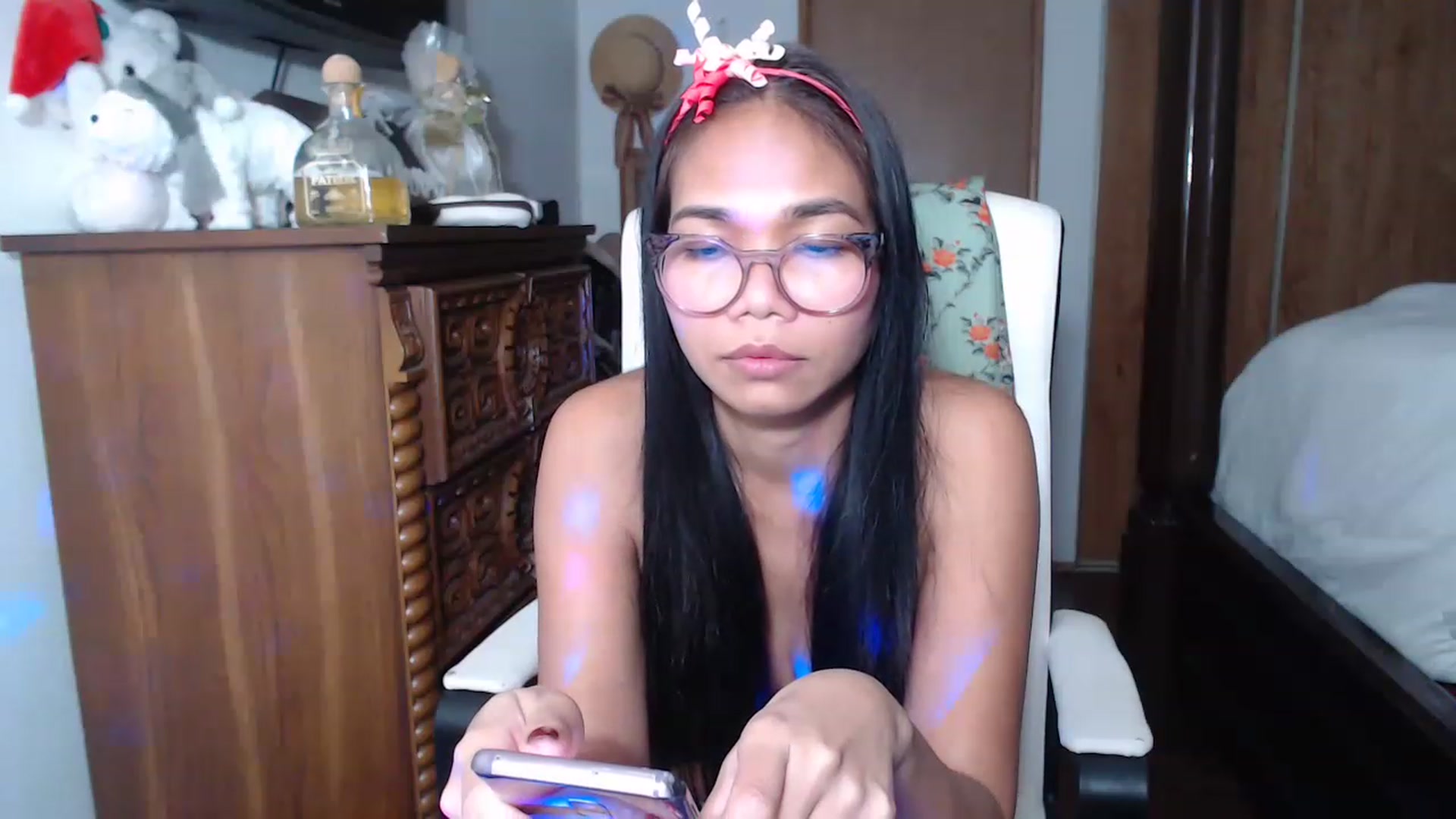 Gallery image thumbnail from Littlekai2023's myfreecams stream on, 01/17/2023, 05:06 image 9 of 20
