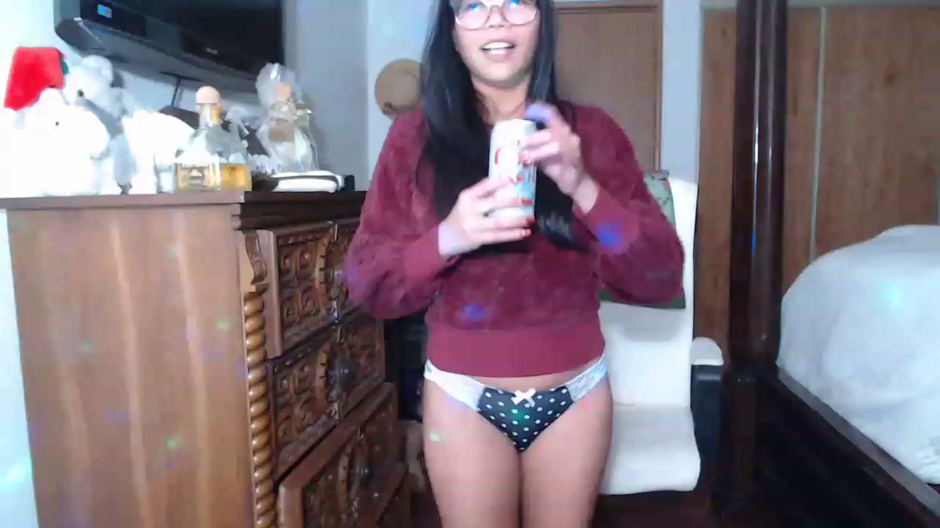 Gallery image thumbnail from Littlekai2023's myfreecams stream on, 01/17/2023, 05:06 image 13 of 20