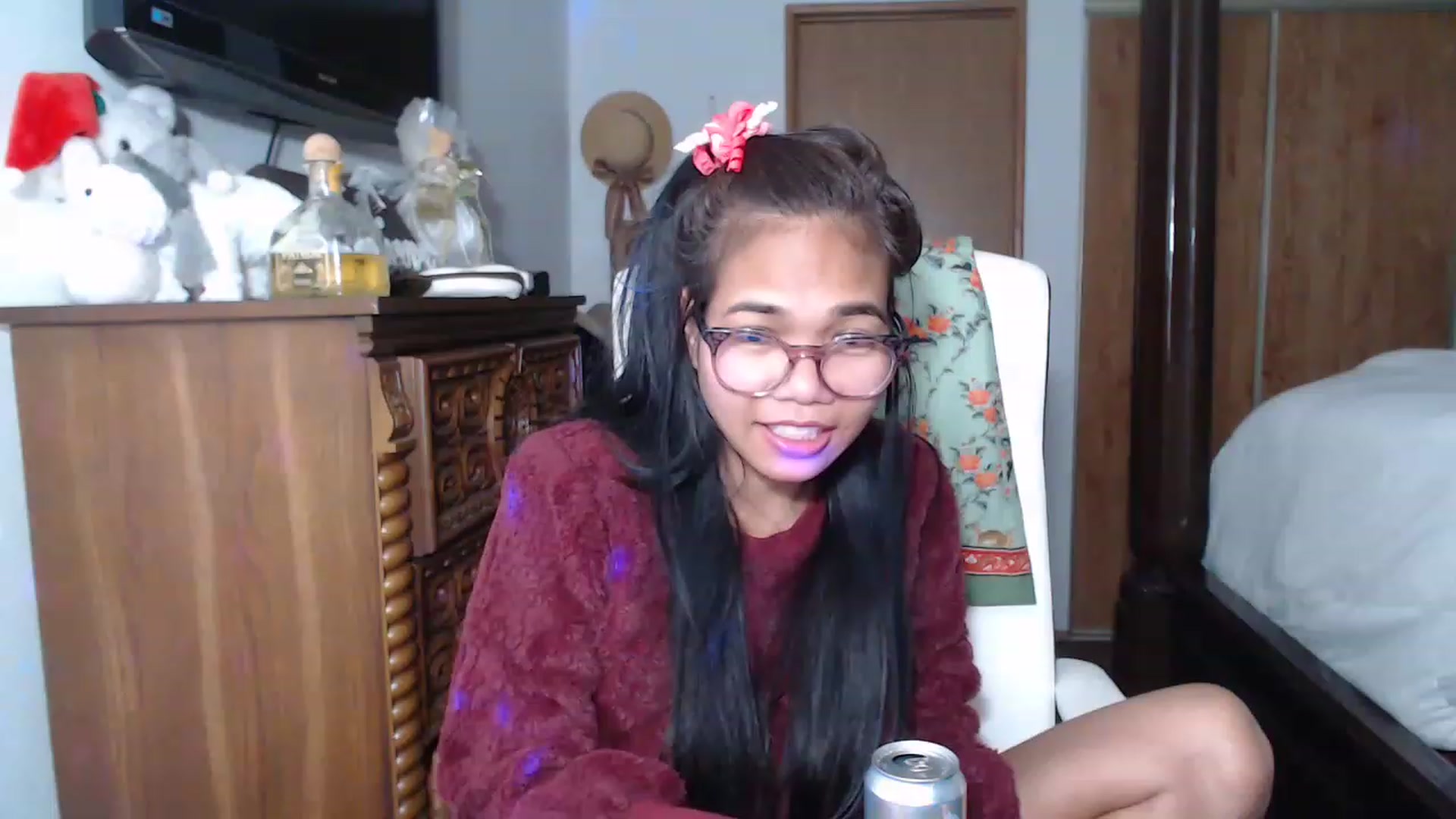 Gallery image thumbnail from Littlekai2023's myfreecams stream on, 01/17/2023, 05:06 image 19 of 20
