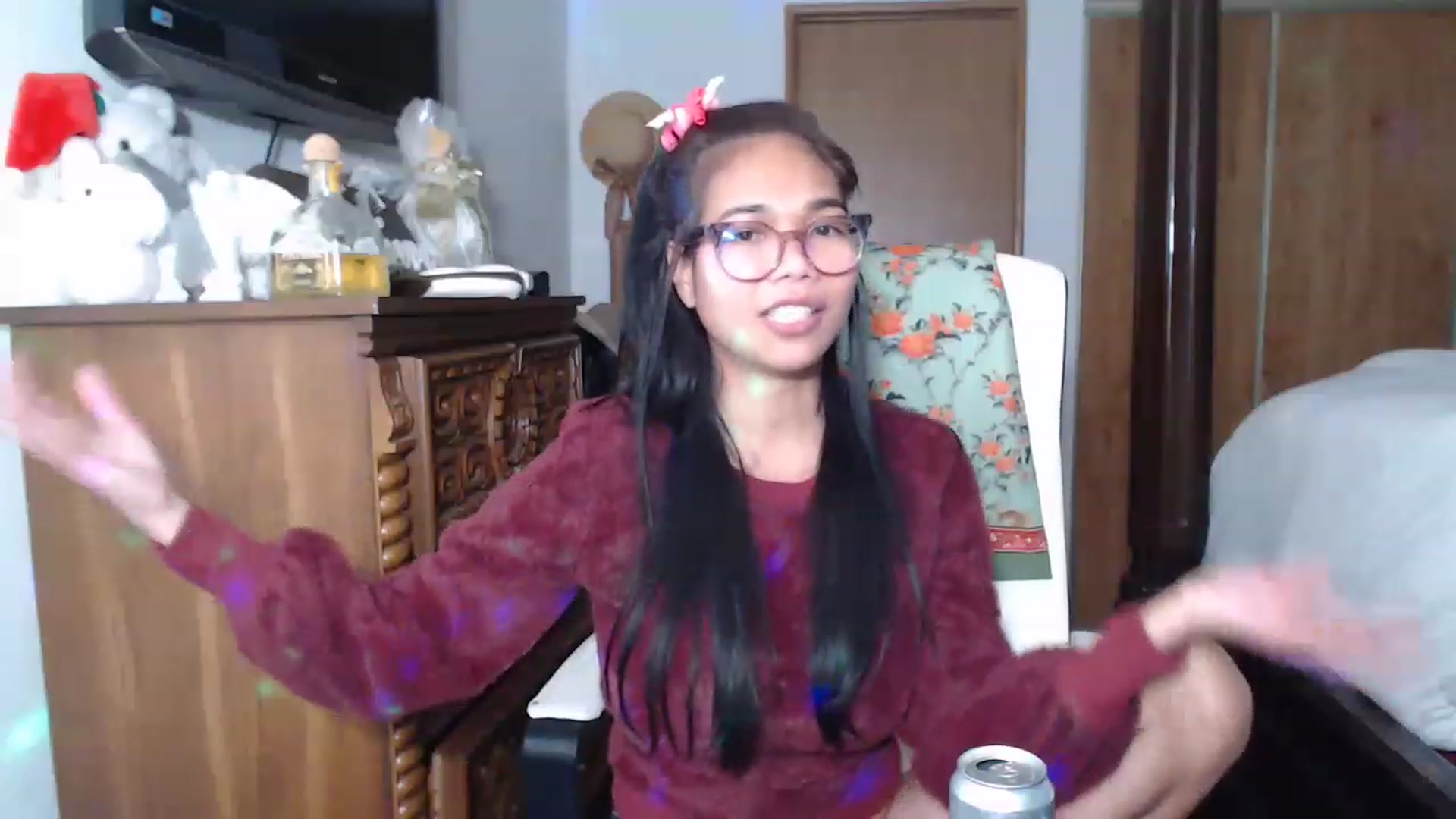 Gallery image thumbnail from Littlekai2023's myfreecams stream on, 01/17/2023, 05:06 image 18 of 20