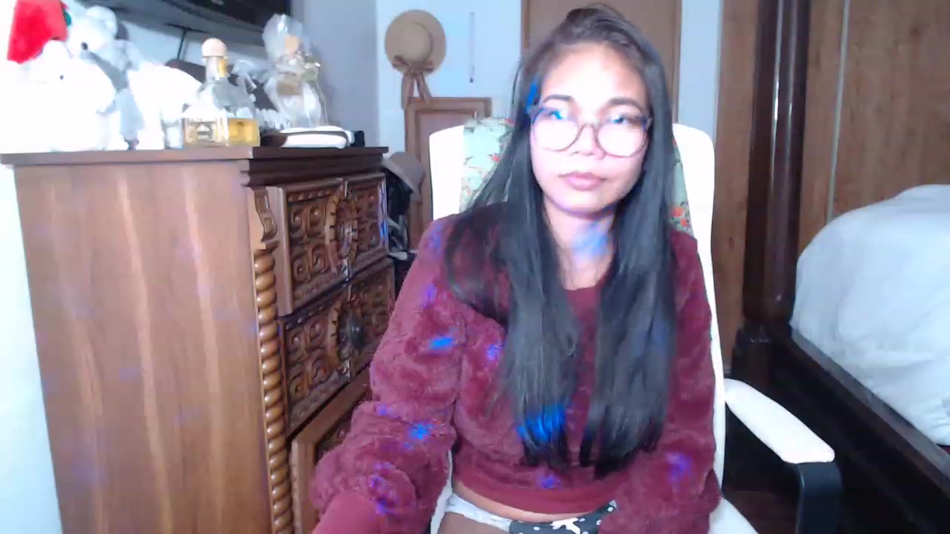Gallery image thumbnail from Littlekai2023's myfreecams stream on, 01/17/2023, 05:06 image 12 of 20