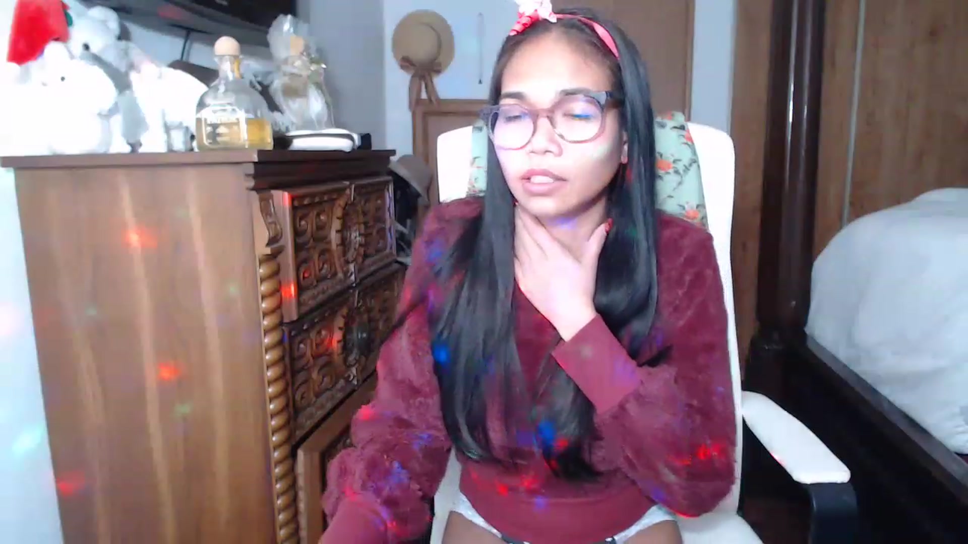 Gallery image thumbnail from Littlekai2023's myfreecams stream on, 01/17/2023, 05:06 image 10 of 20