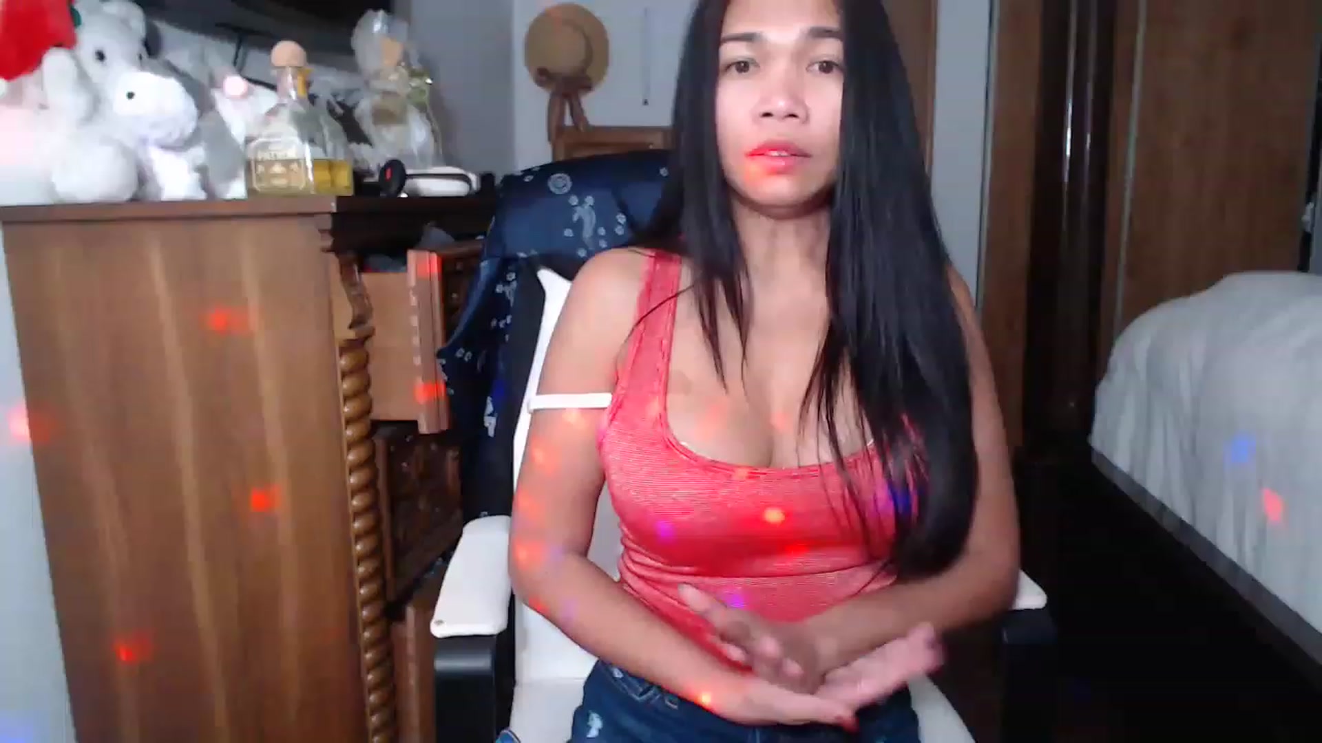Gallery image thumbnail from Littlekai2023's myfreecams stream on, 01/19/2023, 03:51 image 2 of 20