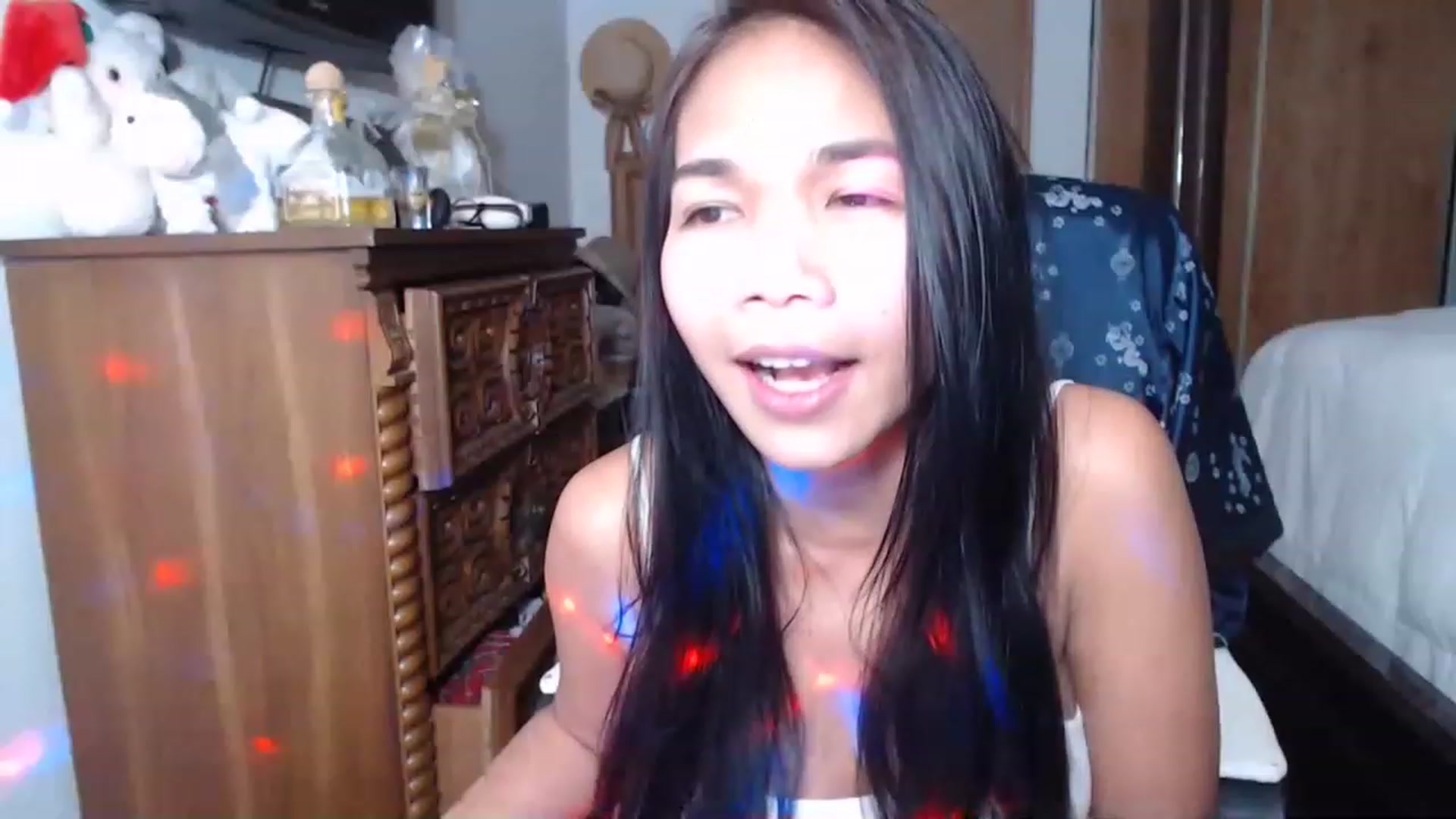 Gallery image thumbnail from Littlekai2023's myfreecams stream on, 01/20/2023, 08:06 image 6 of 20