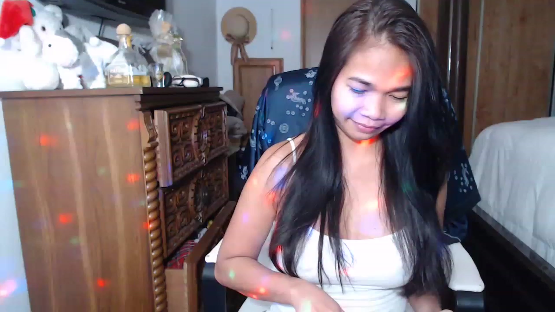 Gallery image thumbnail from Littlekai2023's myfreecams stream on, 01/20/2023, 08:06 image 5 of 20