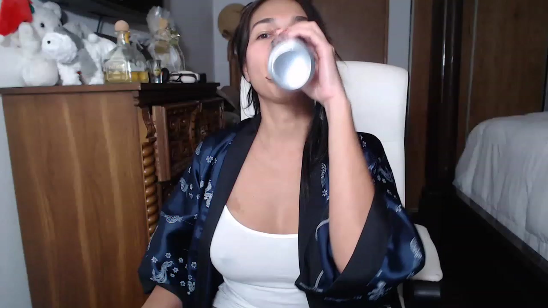 Gallery image thumbnail from Littlekai2023's myfreecams stream on, 01/20/2023, 08:06 image 20 of 20