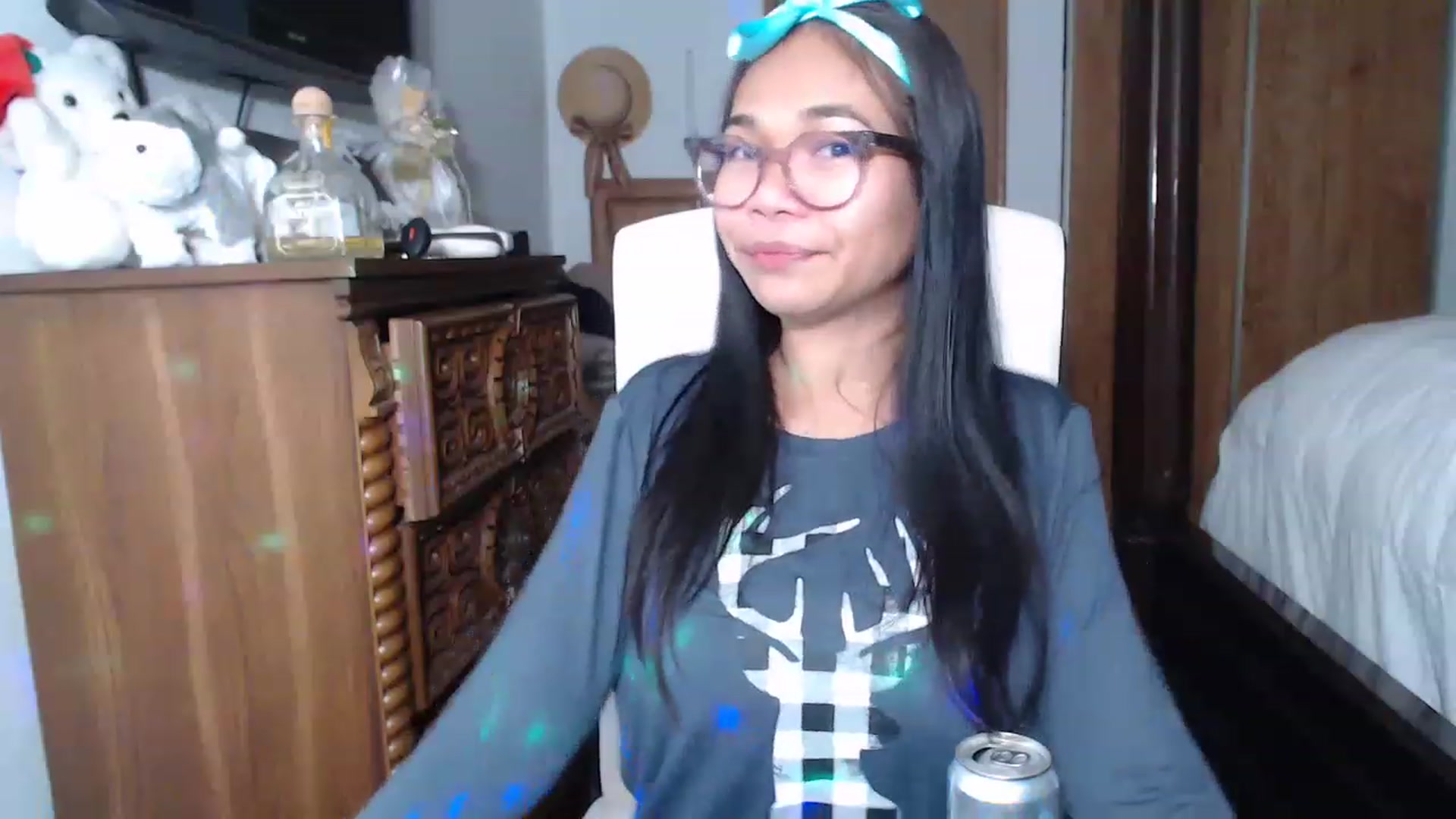 Gallery image thumbnail from Littlekai2023's myfreecams stream on, 01/23/2023, 06:17 image 14 of 20