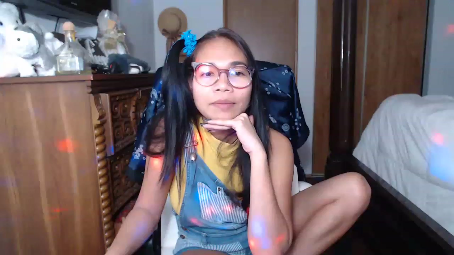 Gallery image thumbnail from Littlekai2023's myfreecams stream on, 01/28/2023, 04:00 image 10 of 20