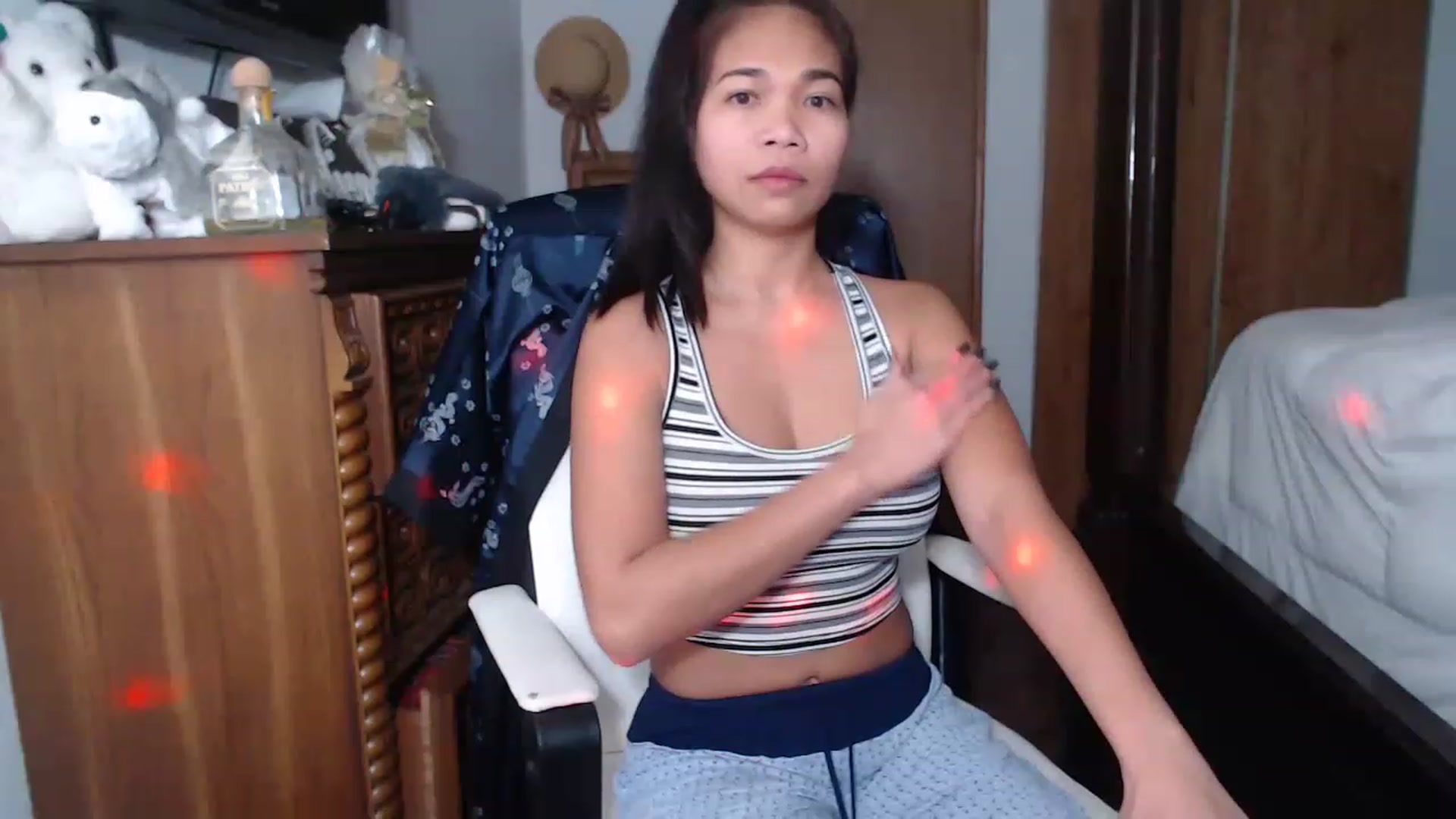 Gallery image thumbnail from Littlekai2023's myfreecams stream on, 01/28/2023, 20:10 image 4 of 20