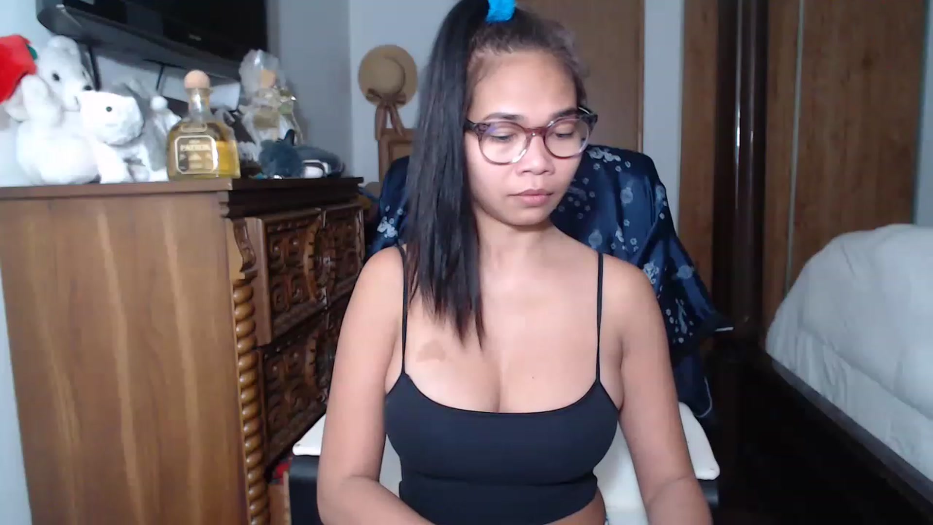 Gallery image thumbnail from Littlekai2023's myfreecams stream on, 01/29/2023, 19:17 image 7 of 20