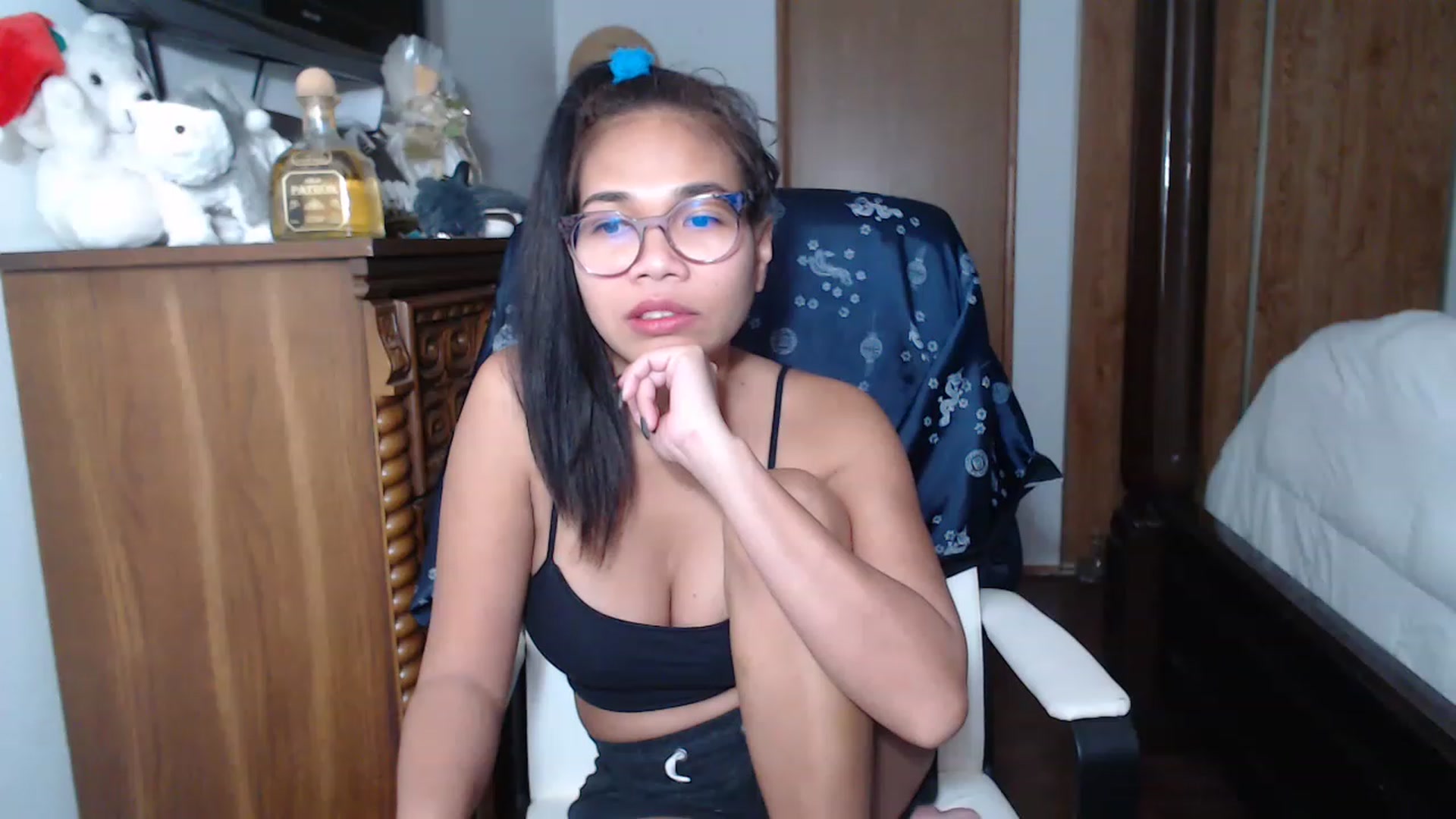 Gallery image thumbnail from Littlekai2023's myfreecams stream on, 01/29/2023, 22:33 image 2 of 20