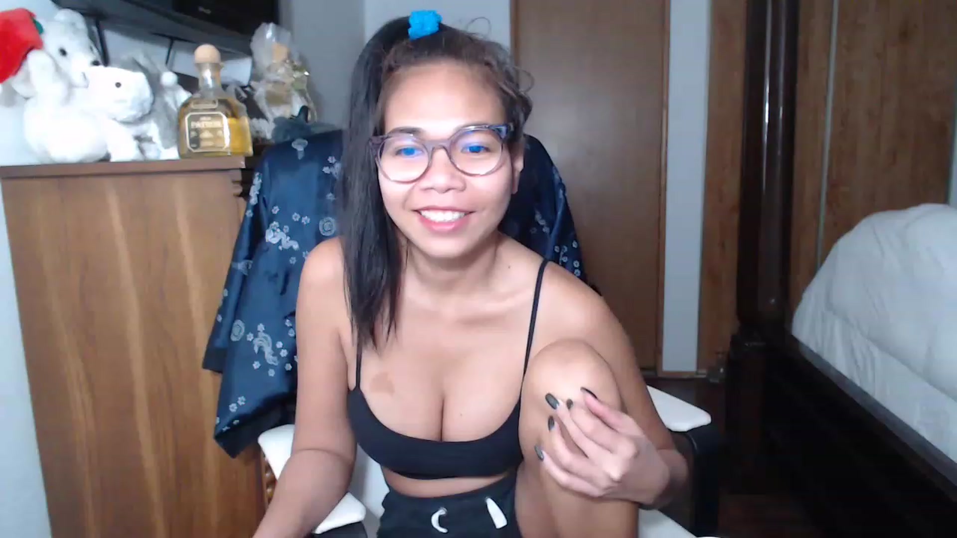 Gallery image thumbnail from Littlekai2023's myfreecams stream on, 01/29/2023, 22:33 image 3 of 20