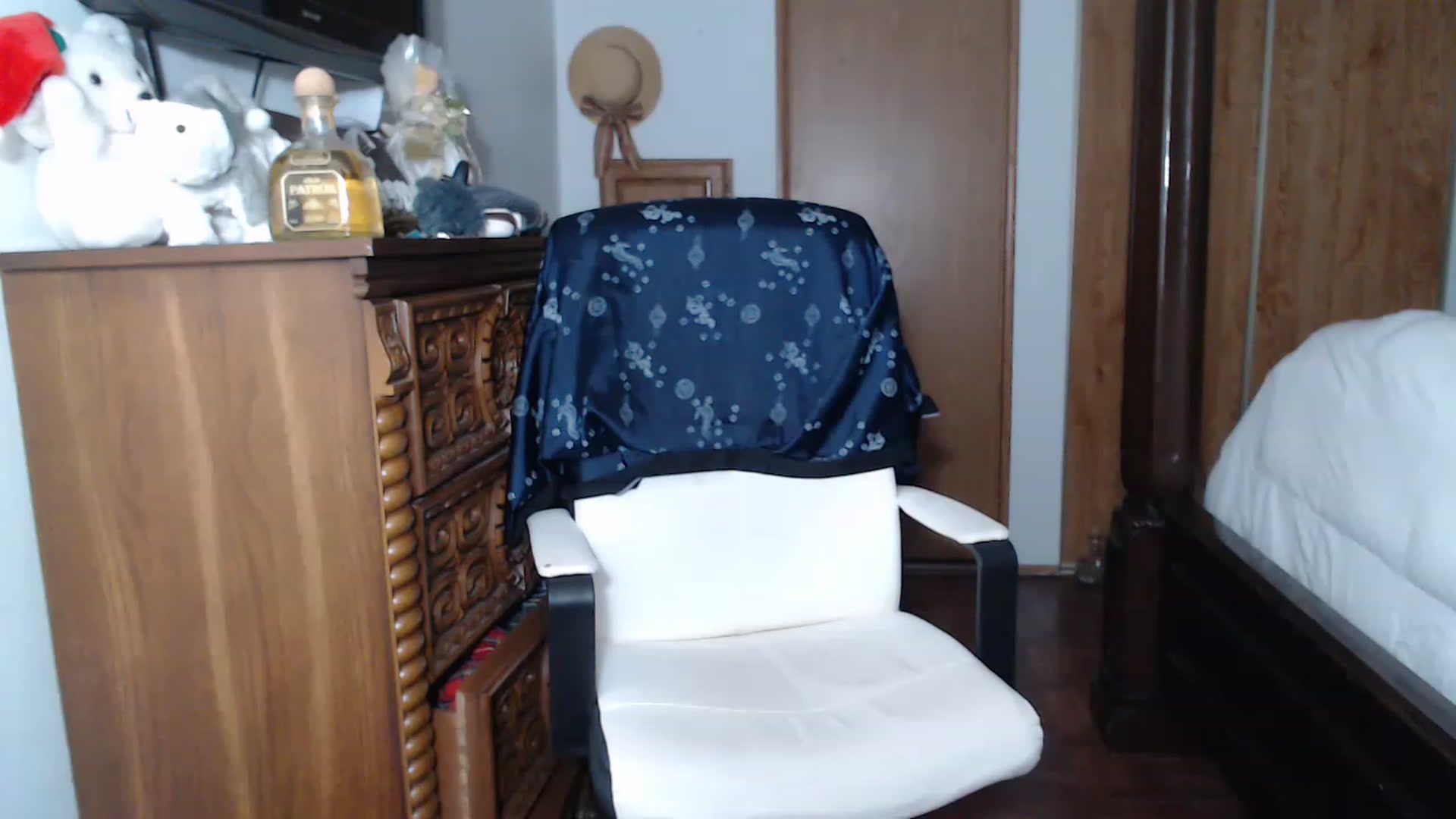Gallery image thumbnail from Littlekai2023's myfreecams stream on, 01/29/2023, 22:33 image 6 of 20