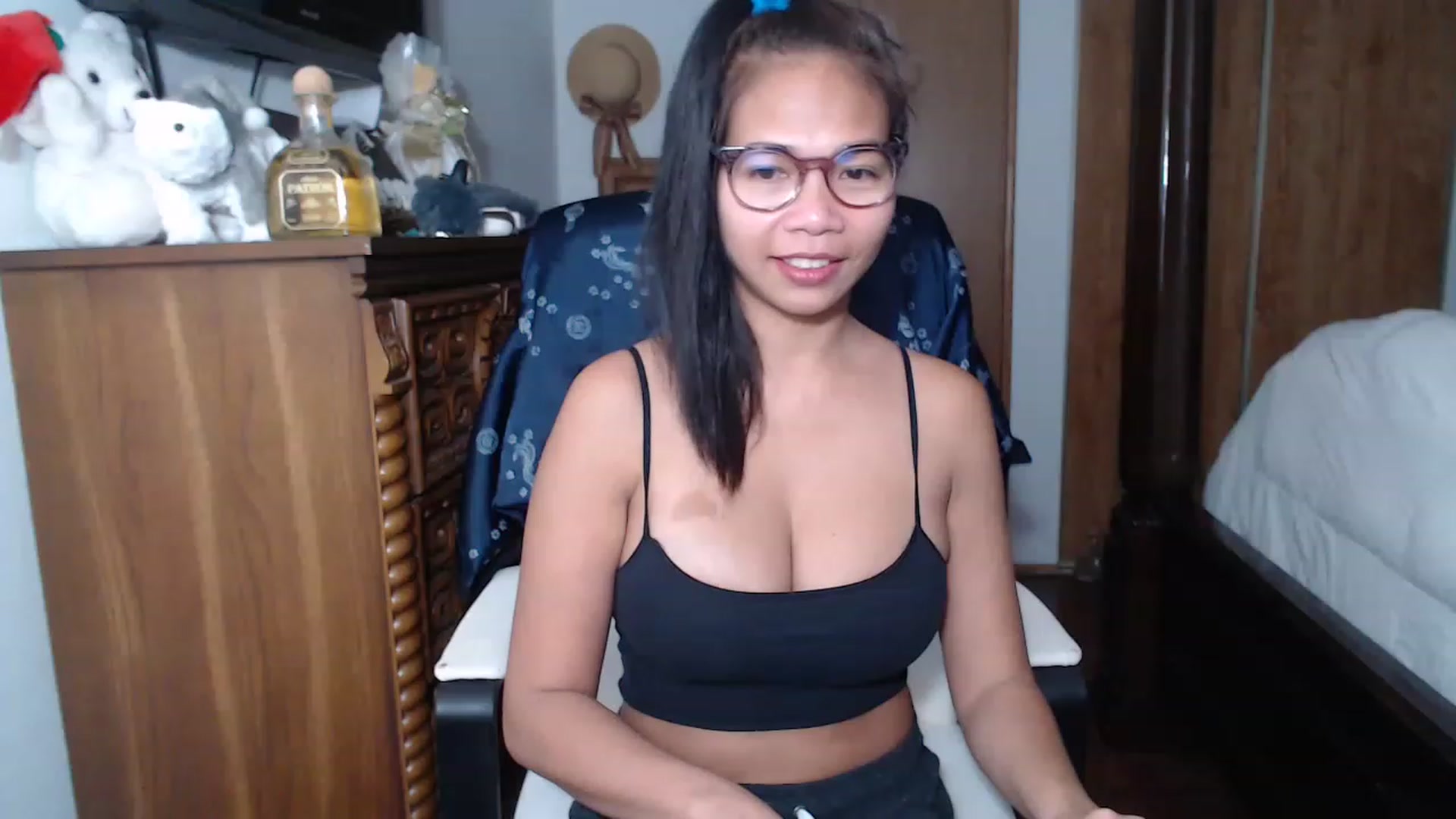 Gallery image thumbnail from Littlekai2023's myfreecams stream on, 01/29/2023, 22:33 image 12 of 20
