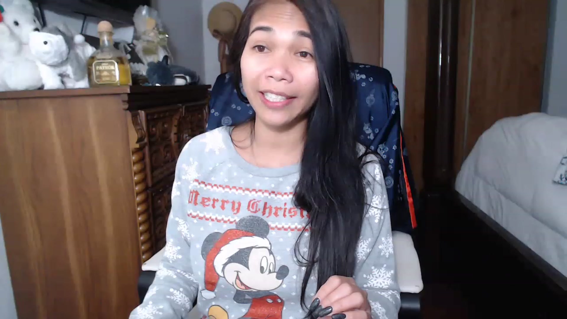 Gallery image thumbnail from Littlekai2023's myfreecams stream on, 01/30/2023, 24:20 image 17 of 20