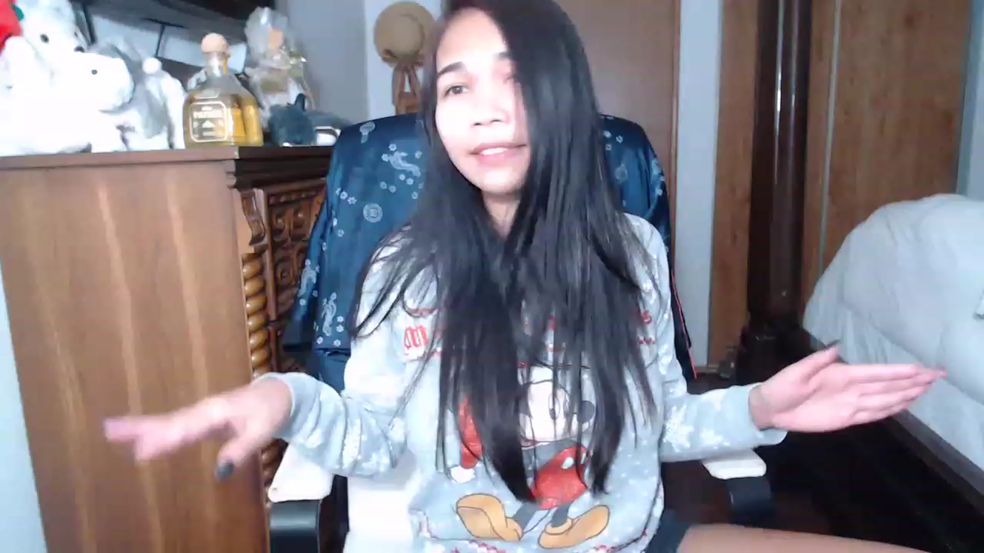 Gallery image thumbnail from Littlekai2023's myfreecams stream on, 01/30/2023, 24:20 image 13 of 20