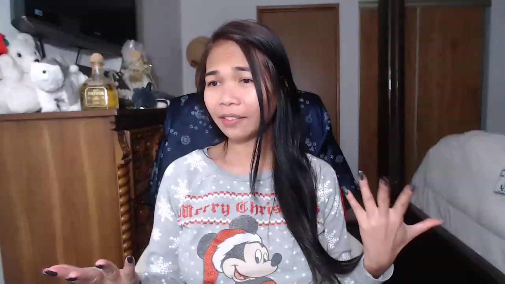 Gallery image thumbnail from Littlekai2023's myfreecams stream on, 01/30/2023, 24:20 image 18 of 20