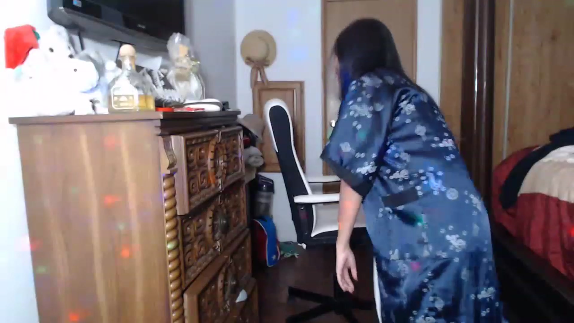 Gallery image thumbnail from Littlekai2023's myfreecams stream on, 02/06/2023, 07:29 image 13 of 20