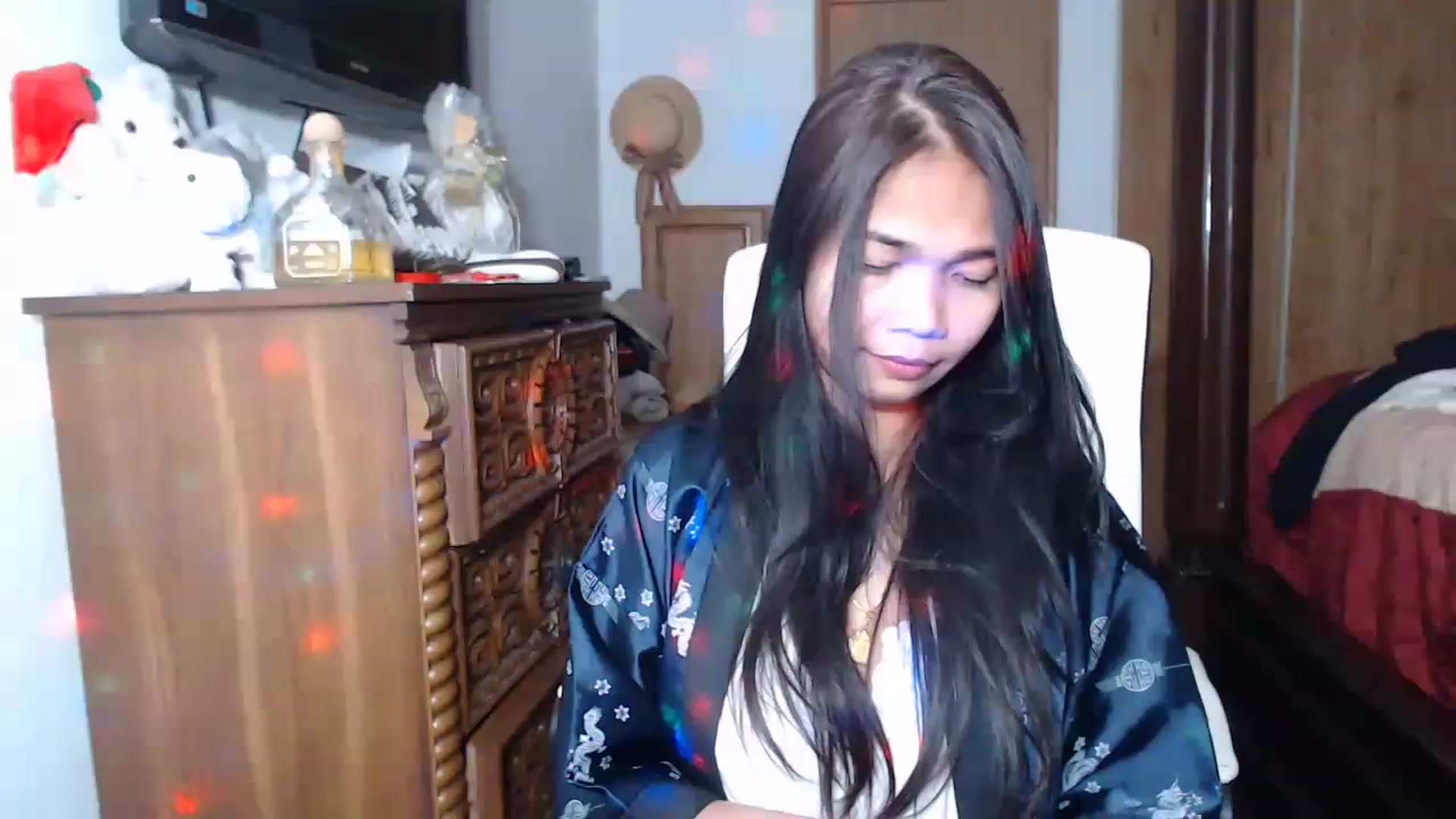 Gallery image thumbnail from Littlekai2023's myfreecams stream on, 02/06/2023, 07:29 image 17 of 20