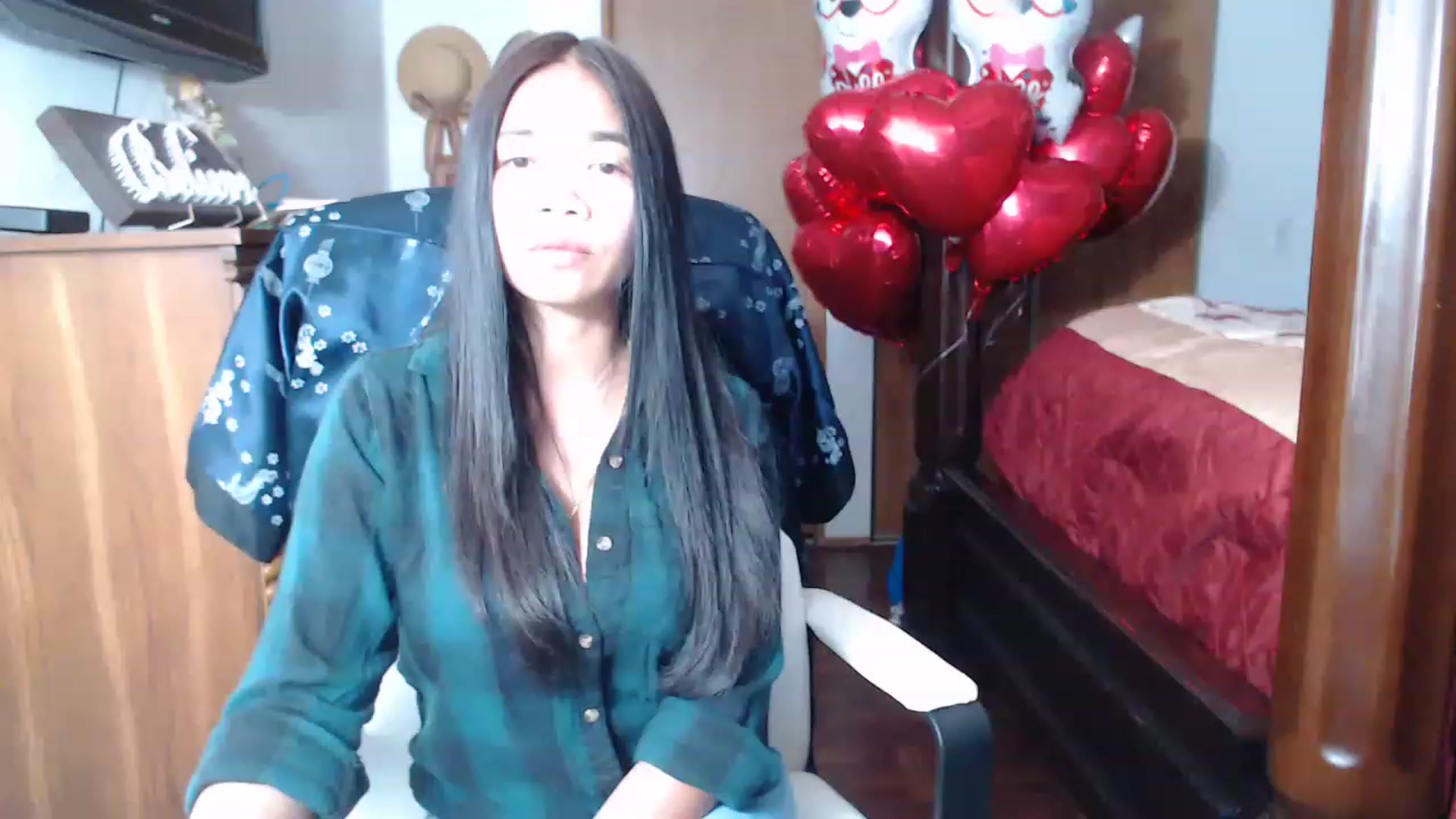 Gallery image thumbnail from Littlekai2023's myfreecams stream on, 02/10/2023, 23:07 image 7 of 20