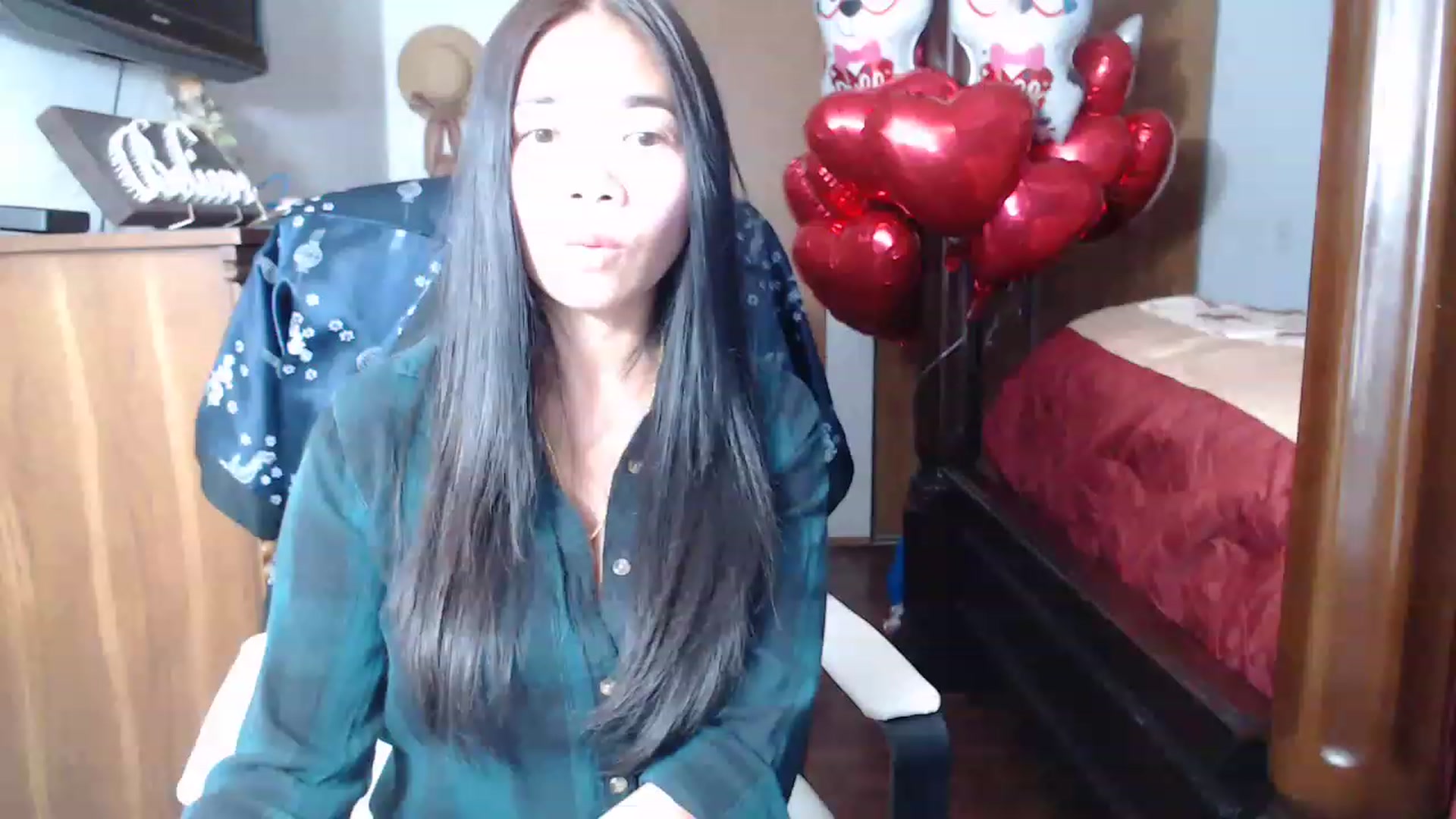 Gallery image thumbnail from Littlekai2023's myfreecams stream on, 02/10/2023, 23:07 image 9 of 20