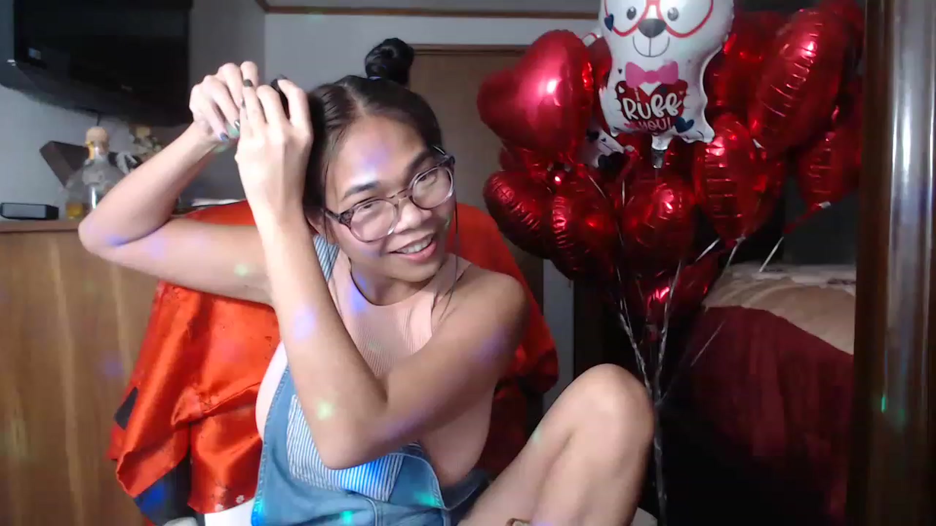 Gallery image thumbnail from Littlekai2023's myfreecams stream on, 02/12/2023, 03:48 image 6 of 20