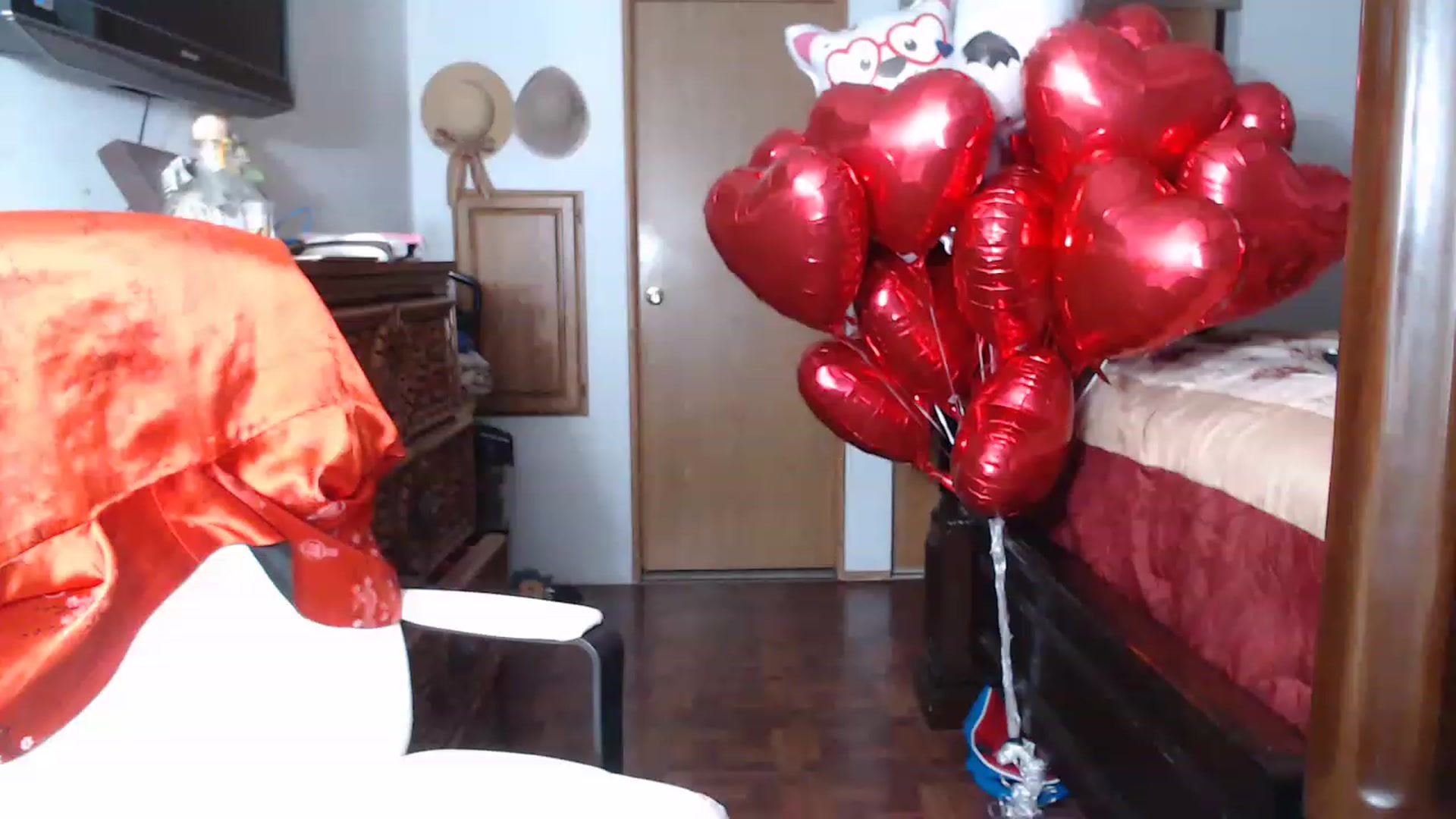 Gallery image thumbnail from Littlekai2023's myfreecams stream on, 02/12/2023, 21:09 image 5 of 20