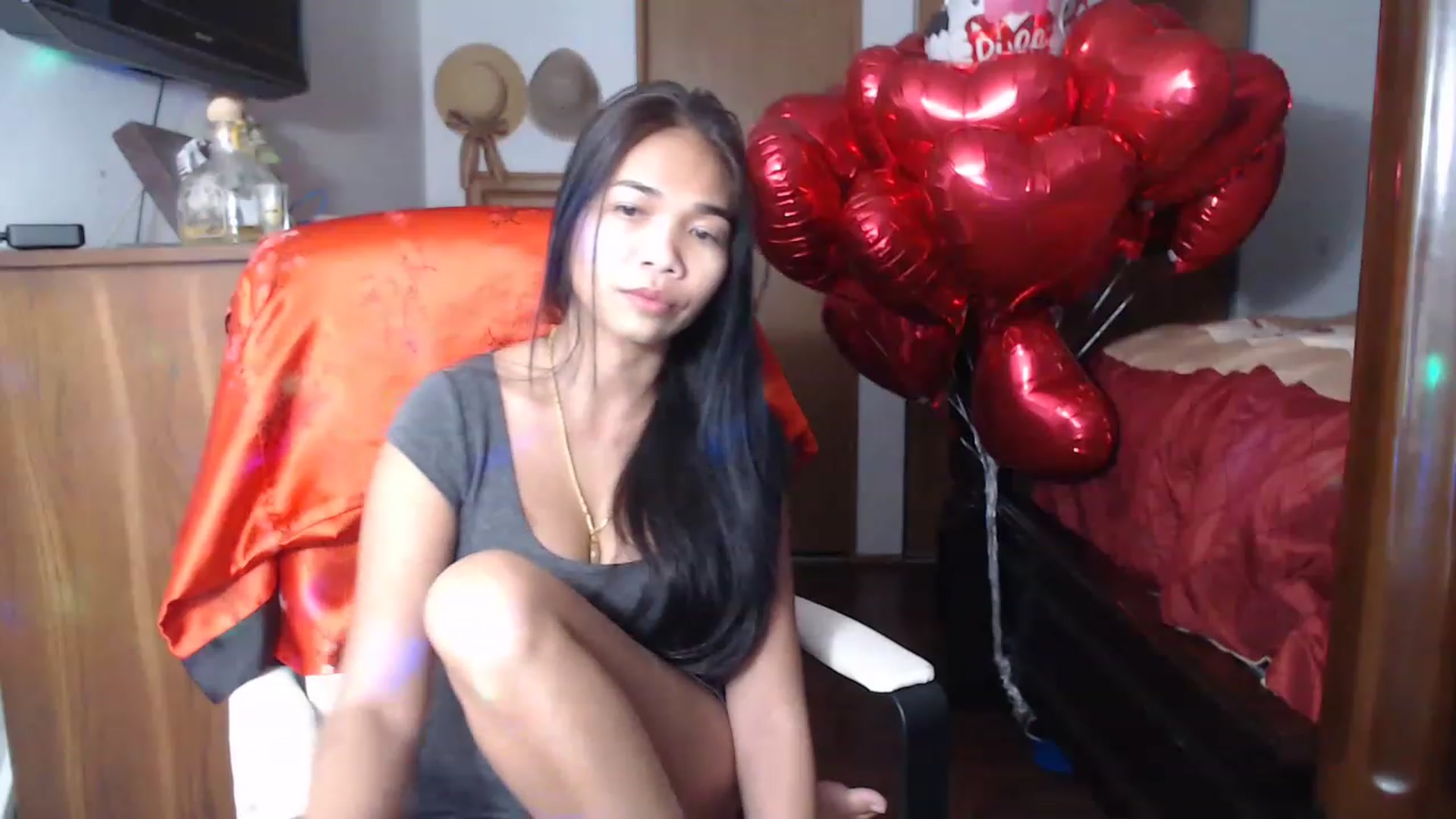 Gallery image thumbnail from Littlekai2023's myfreecams stream on, 02/13/2023, 06:28 image 2 of 20