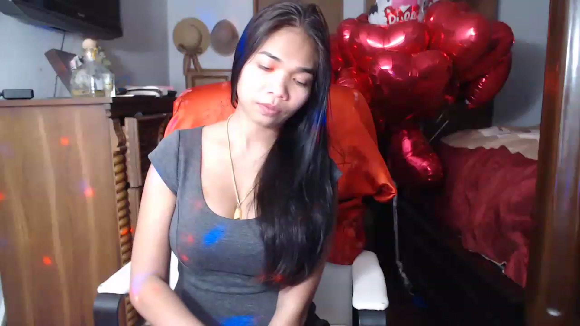 Gallery image thumbnail from Littlekai2023's myfreecams stream on, 02/13/2023, 06:28 image 3 of 20