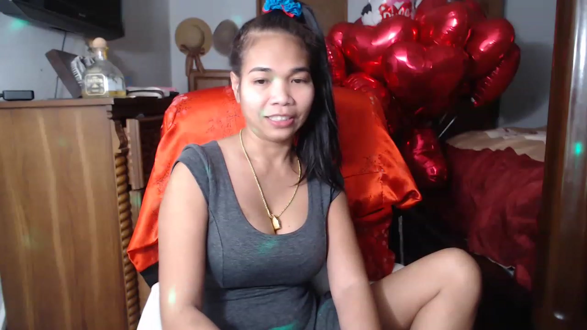 Gallery image thumbnail from Littlekai2023's myfreecams stream on, 02/13/2023, 06:28 image 11 of 20