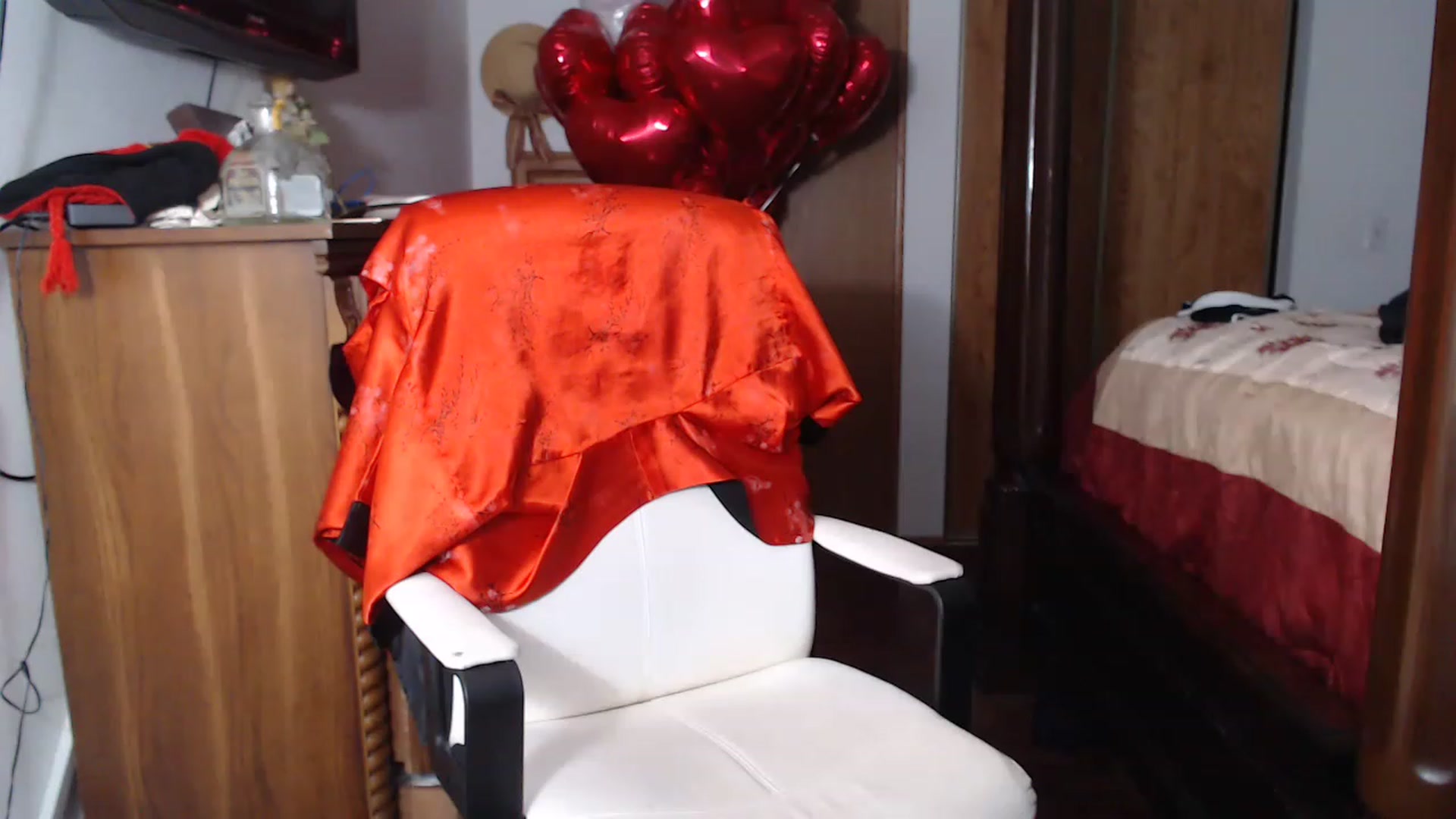 Gallery image thumbnail from Littlekai2023's myfreecams stream on, 02/16/2023, 06:54 image 18 of 20