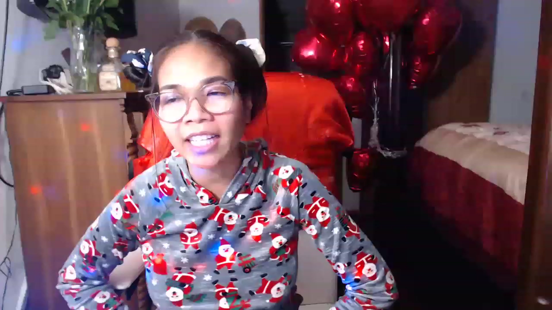 Gallery image thumbnail from Littlekai2023's myfreecams stream on, 02/19/2023, 08:30 image 1 of 20