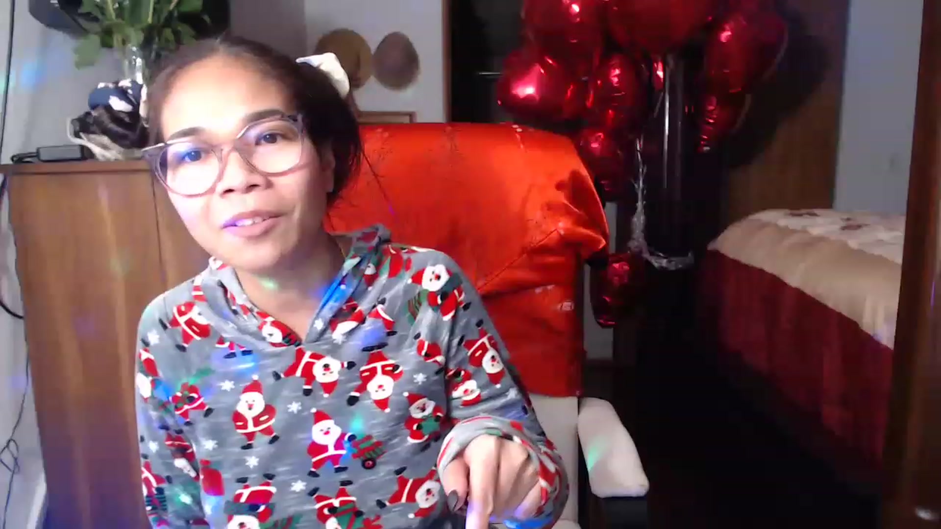 Gallery image thumbnail from Littlekai2023's myfreecams stream on, 02/19/2023, 08:30 image 8 of 20