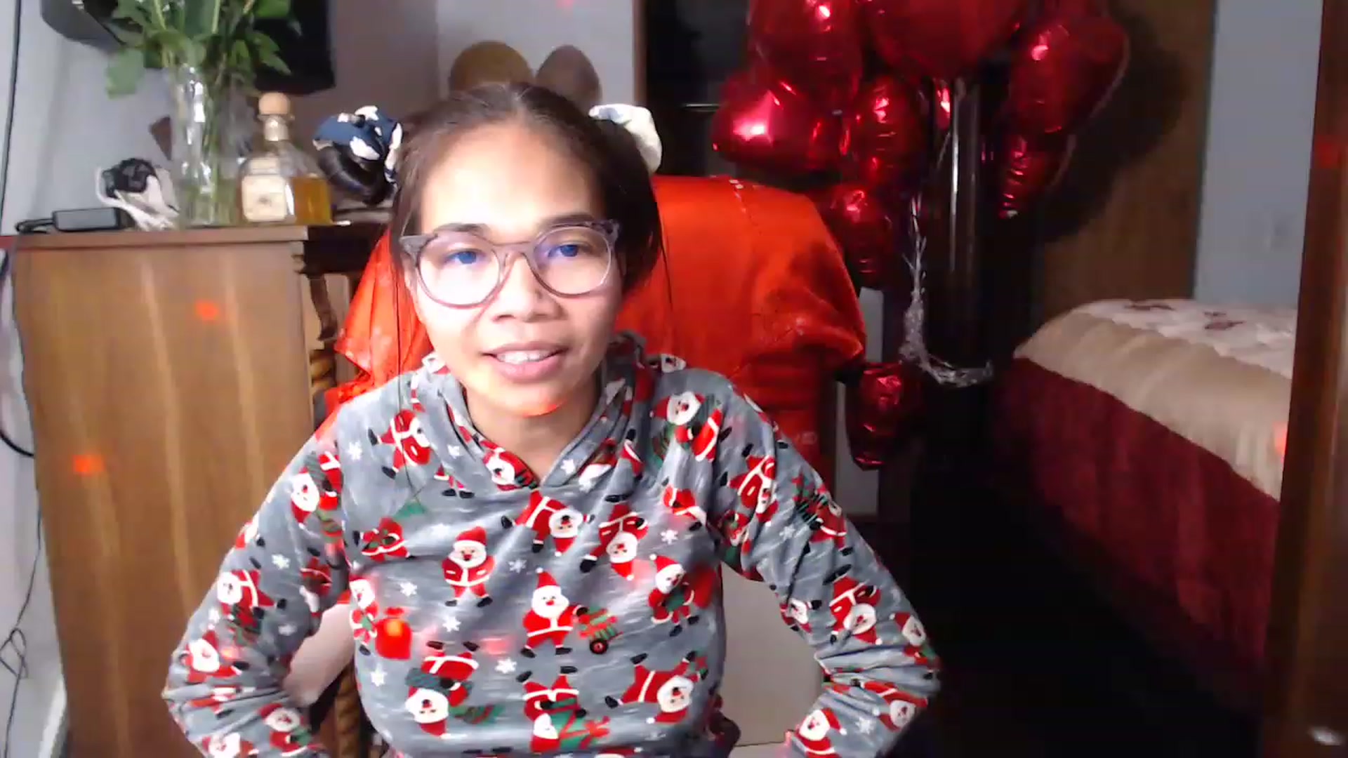 Gallery image thumbnail from Littlekai2023's myfreecams stream on, 02/19/2023, 08:30 image 5 of 20