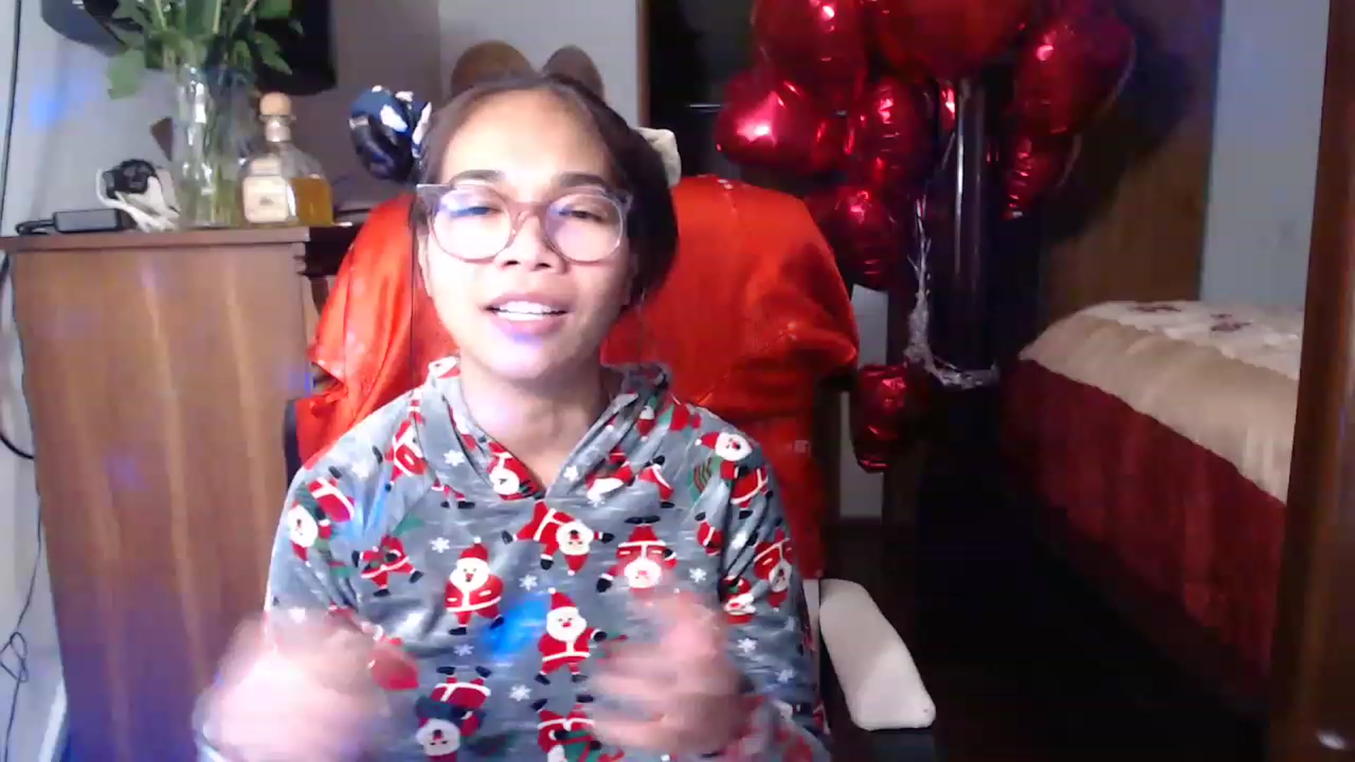 Gallery image thumbnail from Littlekai2023's myfreecams stream on, 02/19/2023, 08:30 image 11 of 20