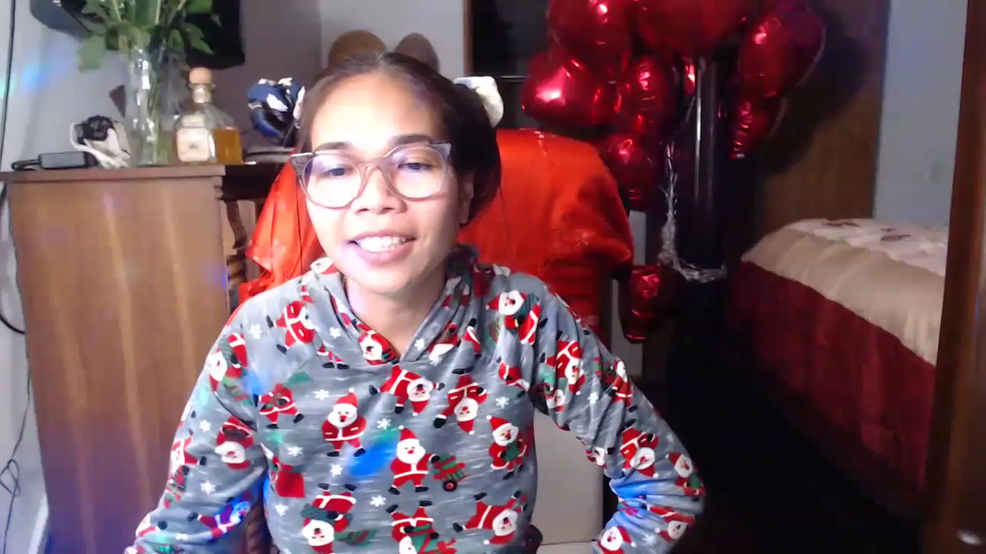 Gallery image thumbnail from Littlekai2023's myfreecams stream on, 02/19/2023, 08:30 image 3 of 20