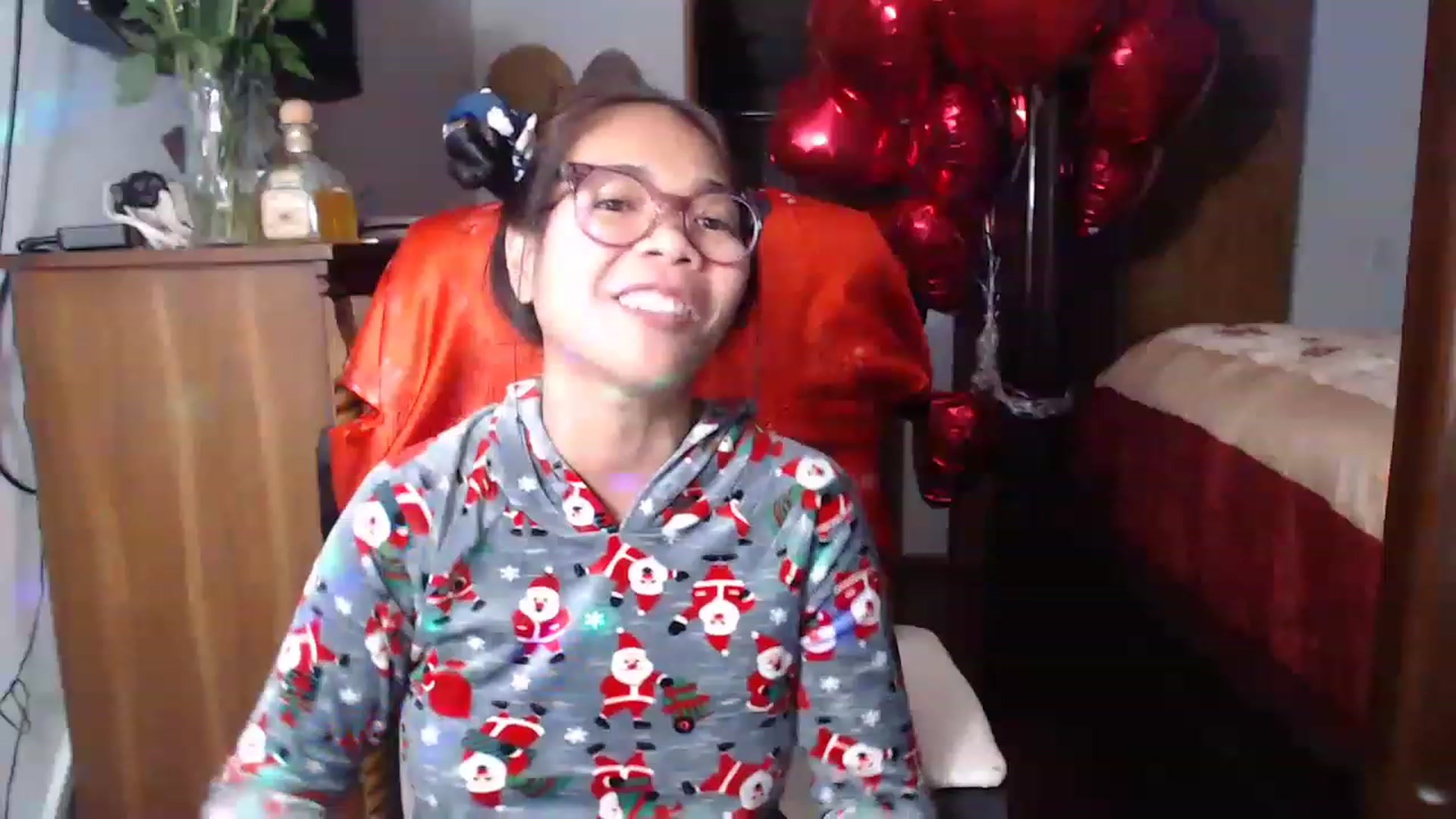 Gallery image thumbnail from Littlekai2023's myfreecams stream on, 02/19/2023, 08:30 image 13 of 20