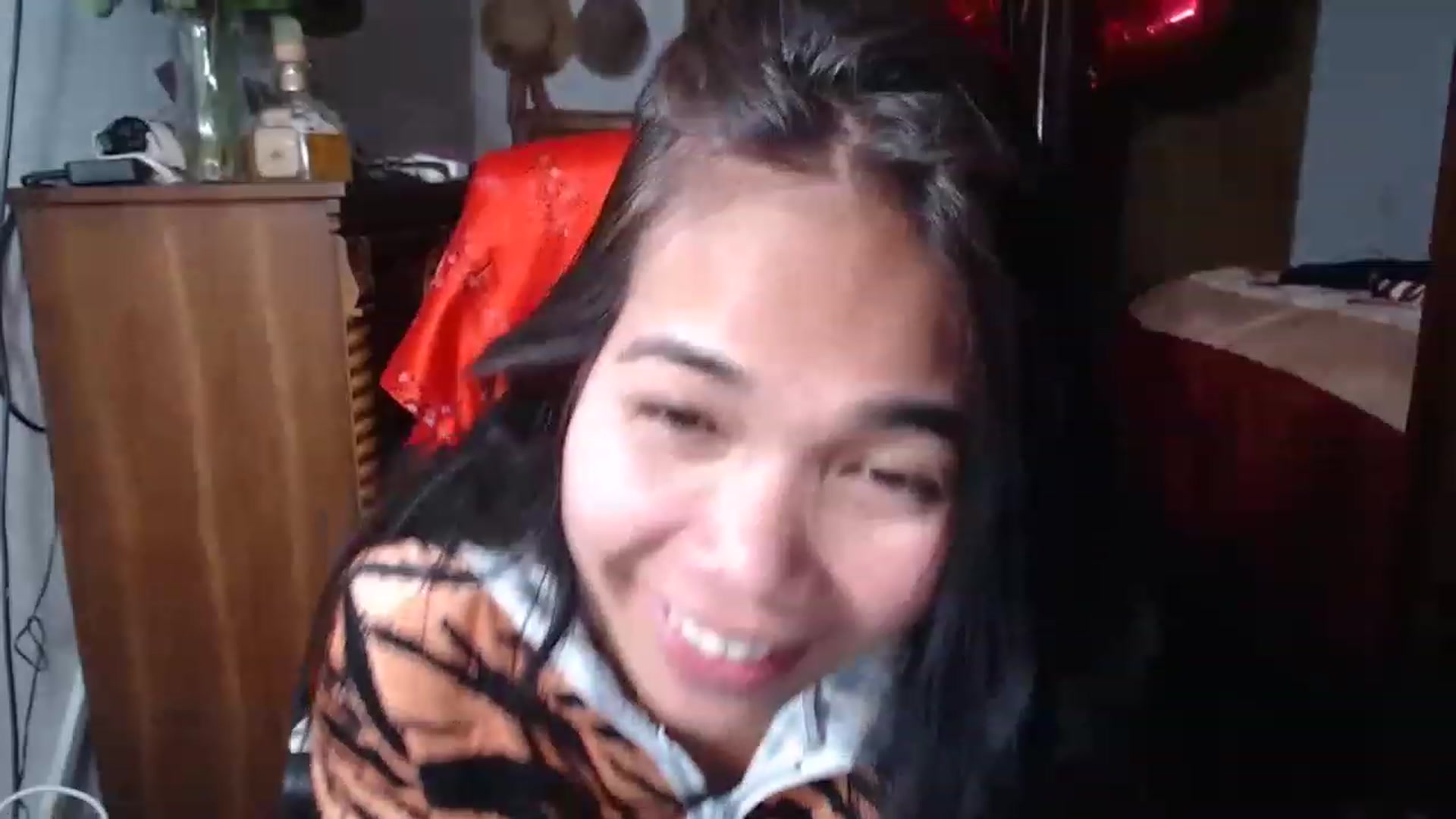 Gallery image thumbnail from Littlekai2023's myfreecams stream on, 02/20/2023, 04:00 image 14 of 20