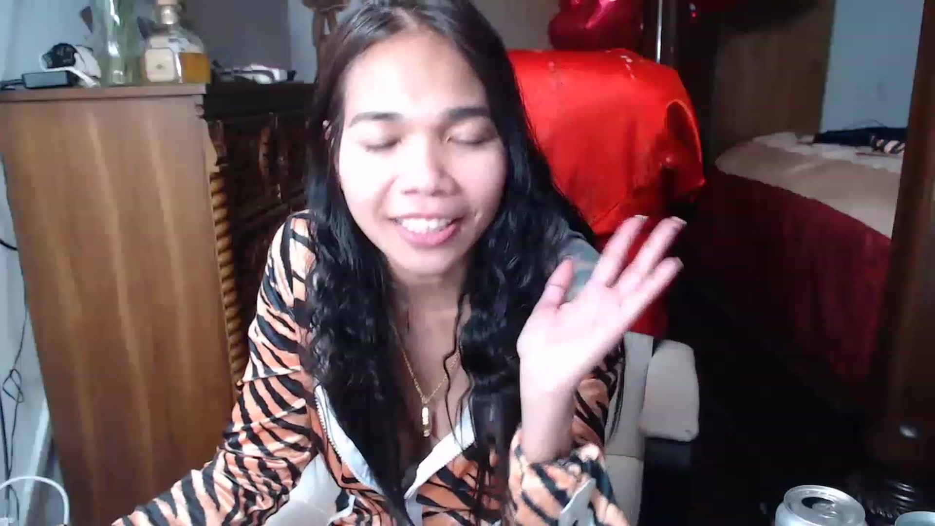 Gallery image thumbnail from Littlekai2023's myfreecams stream on, 02/20/2023, 04:00 image 20 of 20